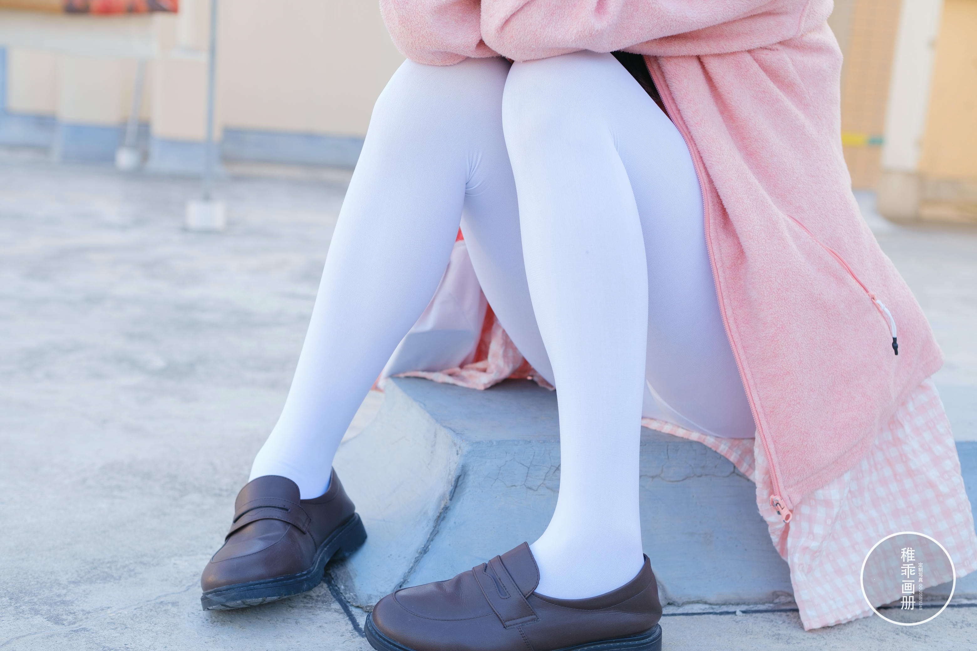 稚乖画册 NO.019 晴空 06 夜夜 天台粉裙 [82P-0.98GB]_第1集