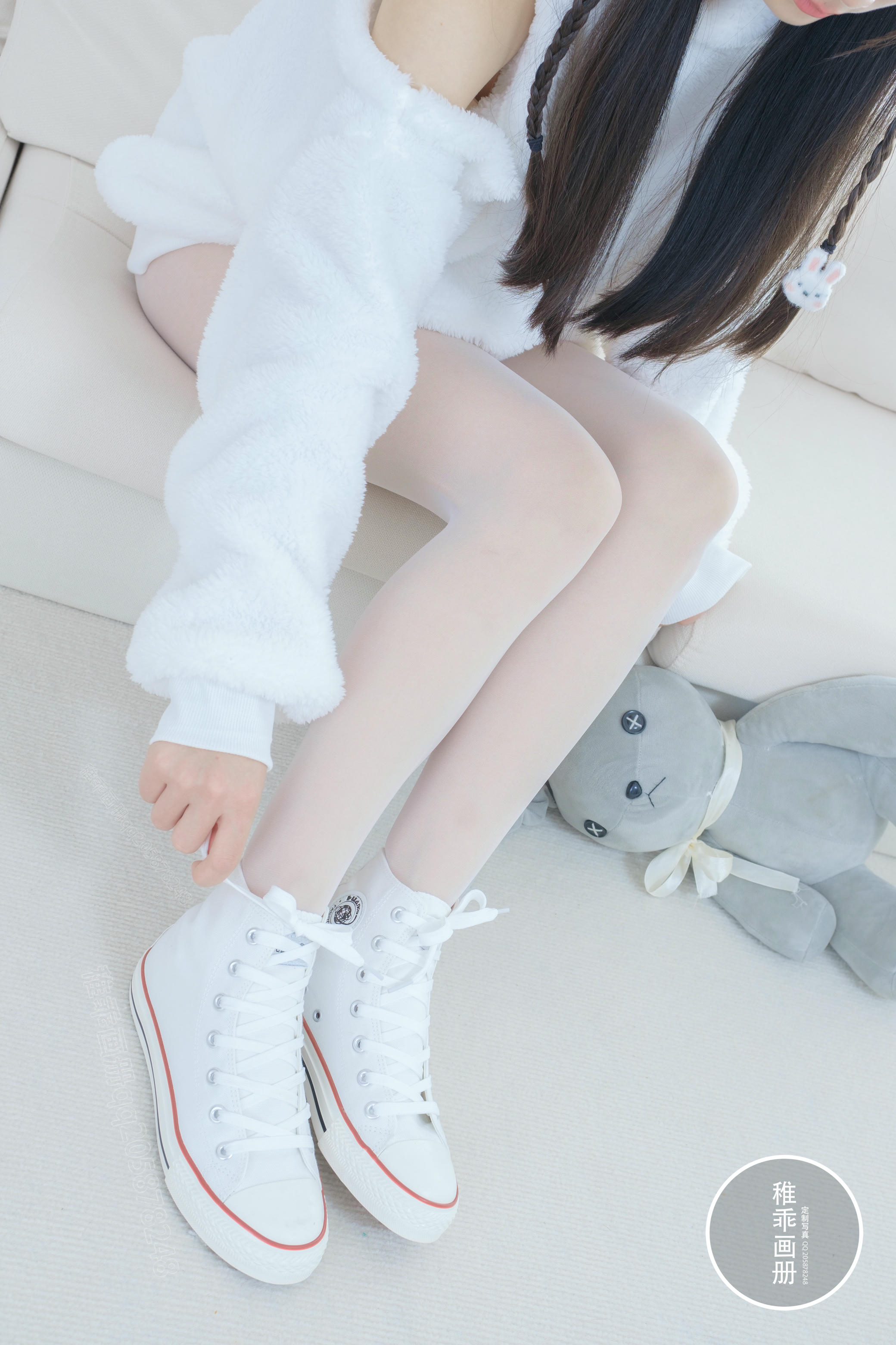 稚乖画册 NO.020 晴空10 夜夜 白丝双马尾 [80P1V-1.85GB]_第1集