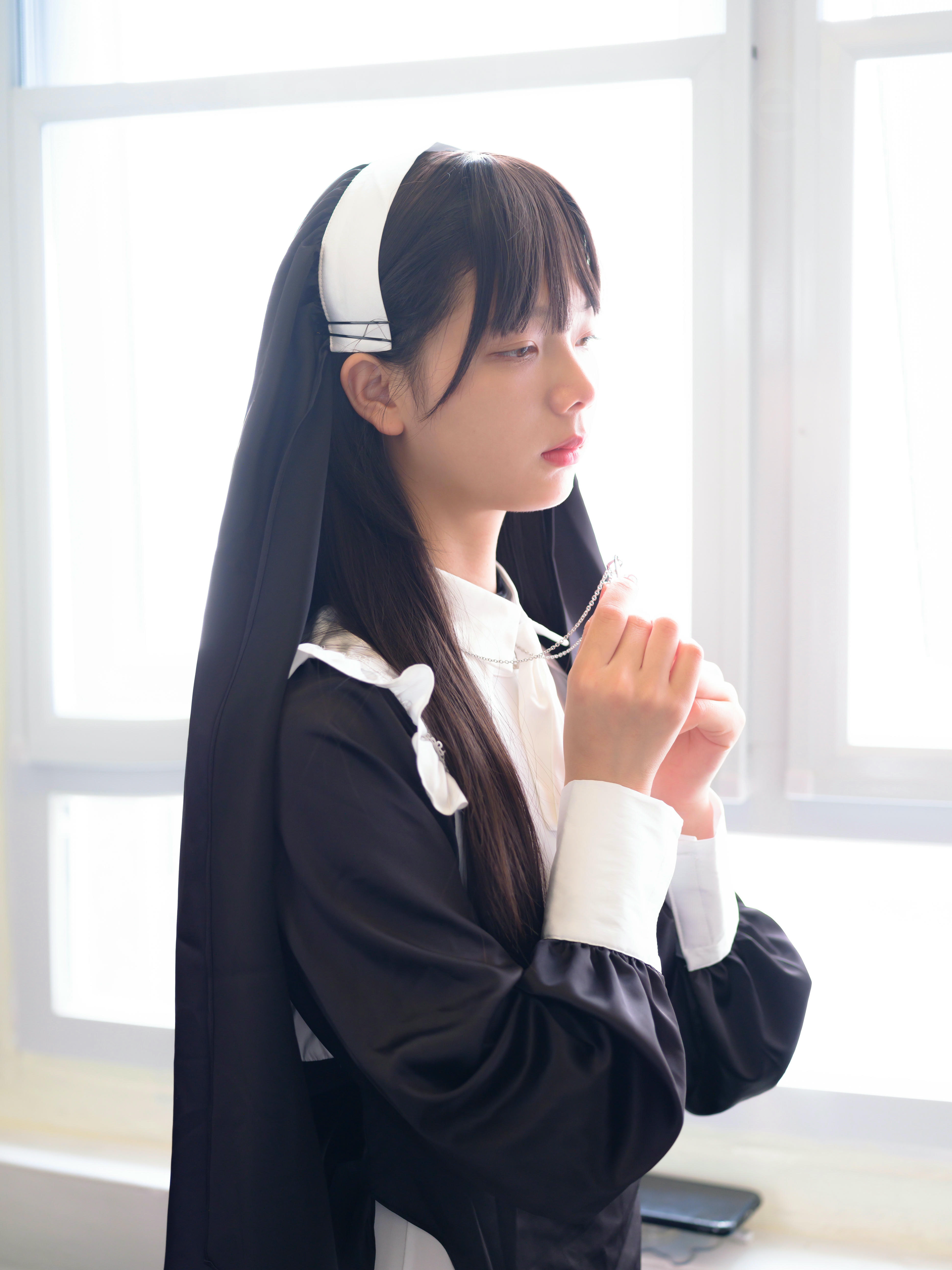 稚乖画册 NO.021 赤西夜夜 修女 [88P1V-6G]_第1集