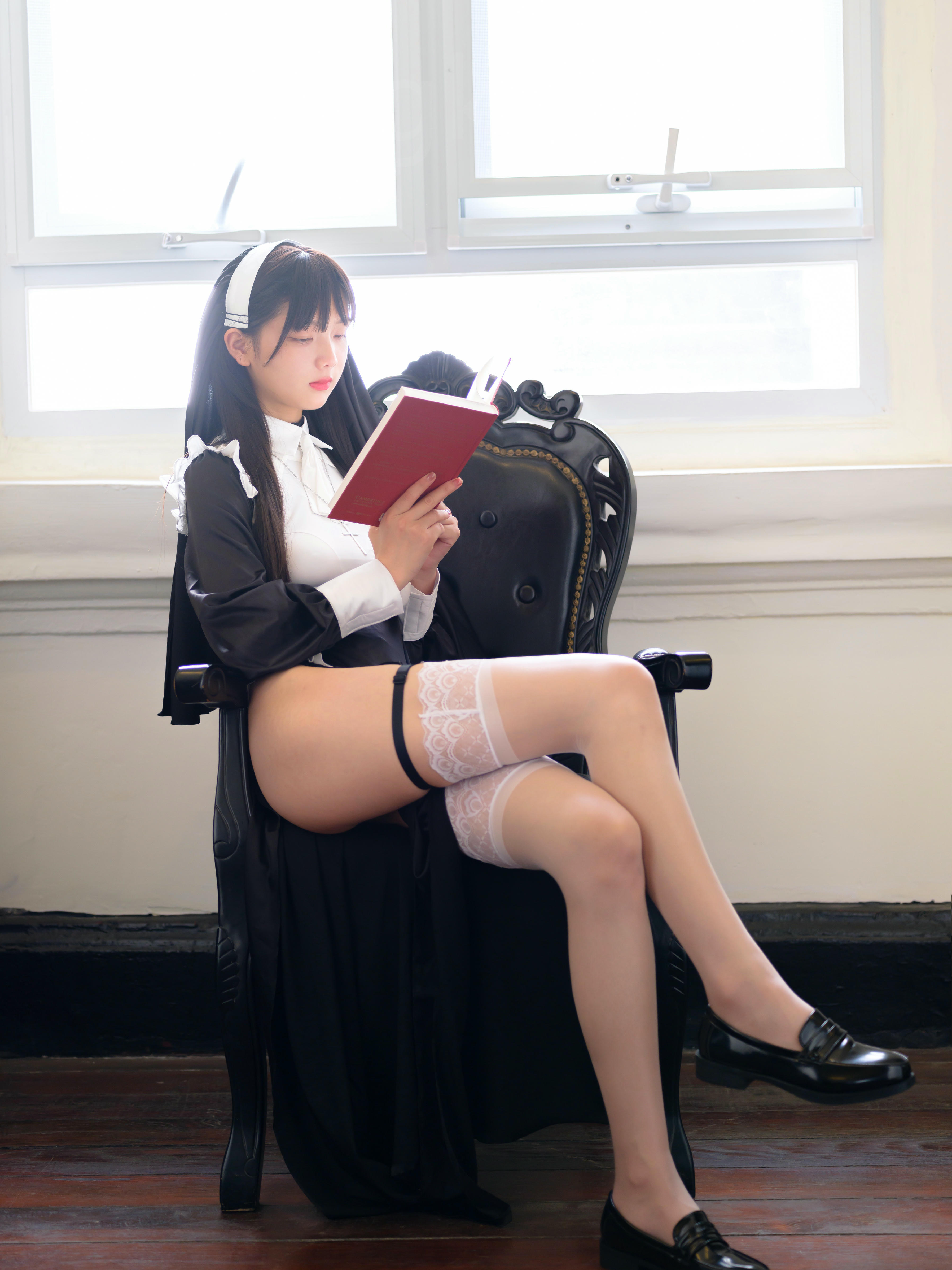 稚乖画册 NO.021 赤西夜夜 修女 [88P1V-6G]_第1集