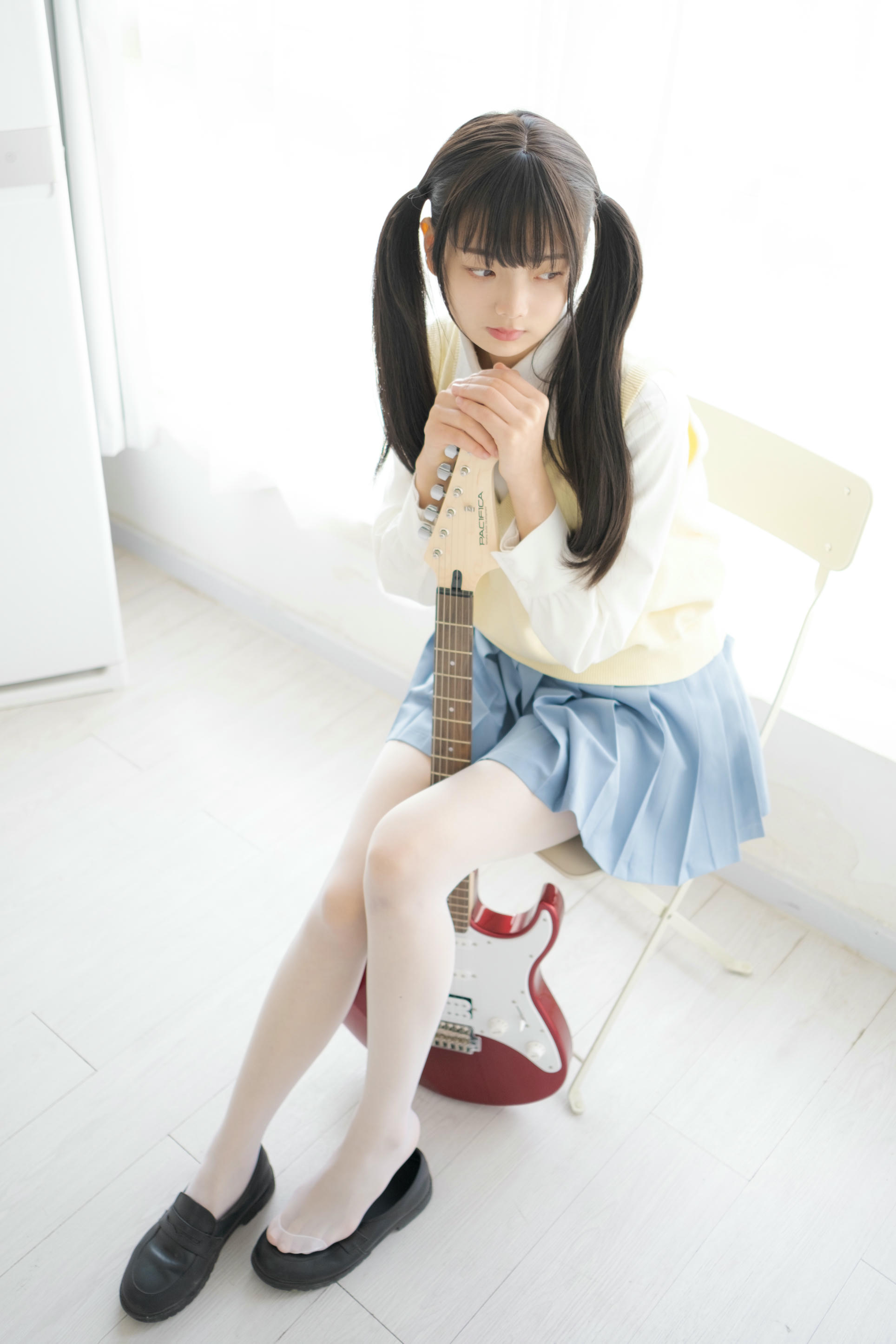 稚乖画册 NO.025 赤西夜夜 吉他少女-R18 [83P2V1.5G]_第1集
