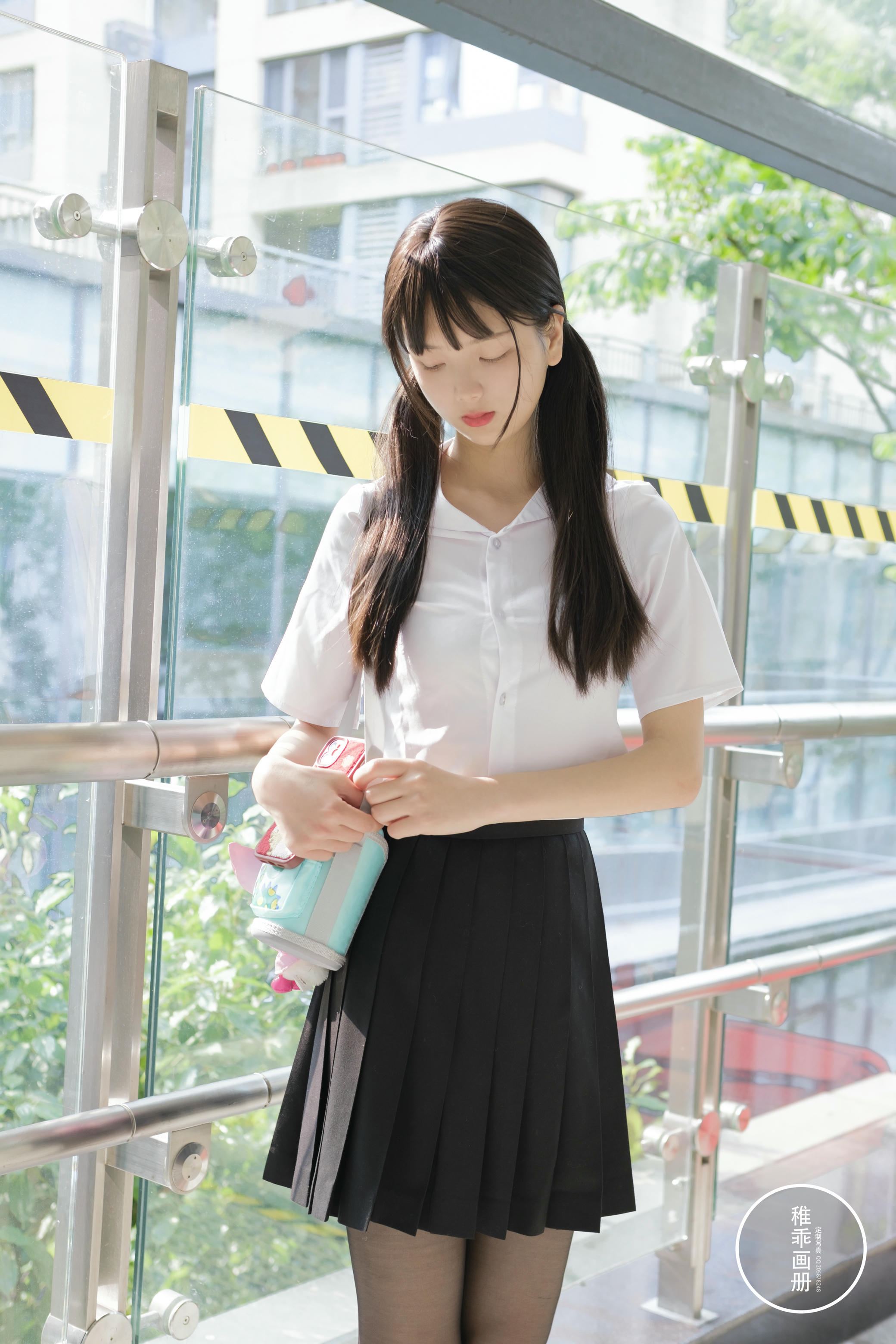 稚乖画册 NO.010 夜夜逛街 [60P-459MB]_第2集