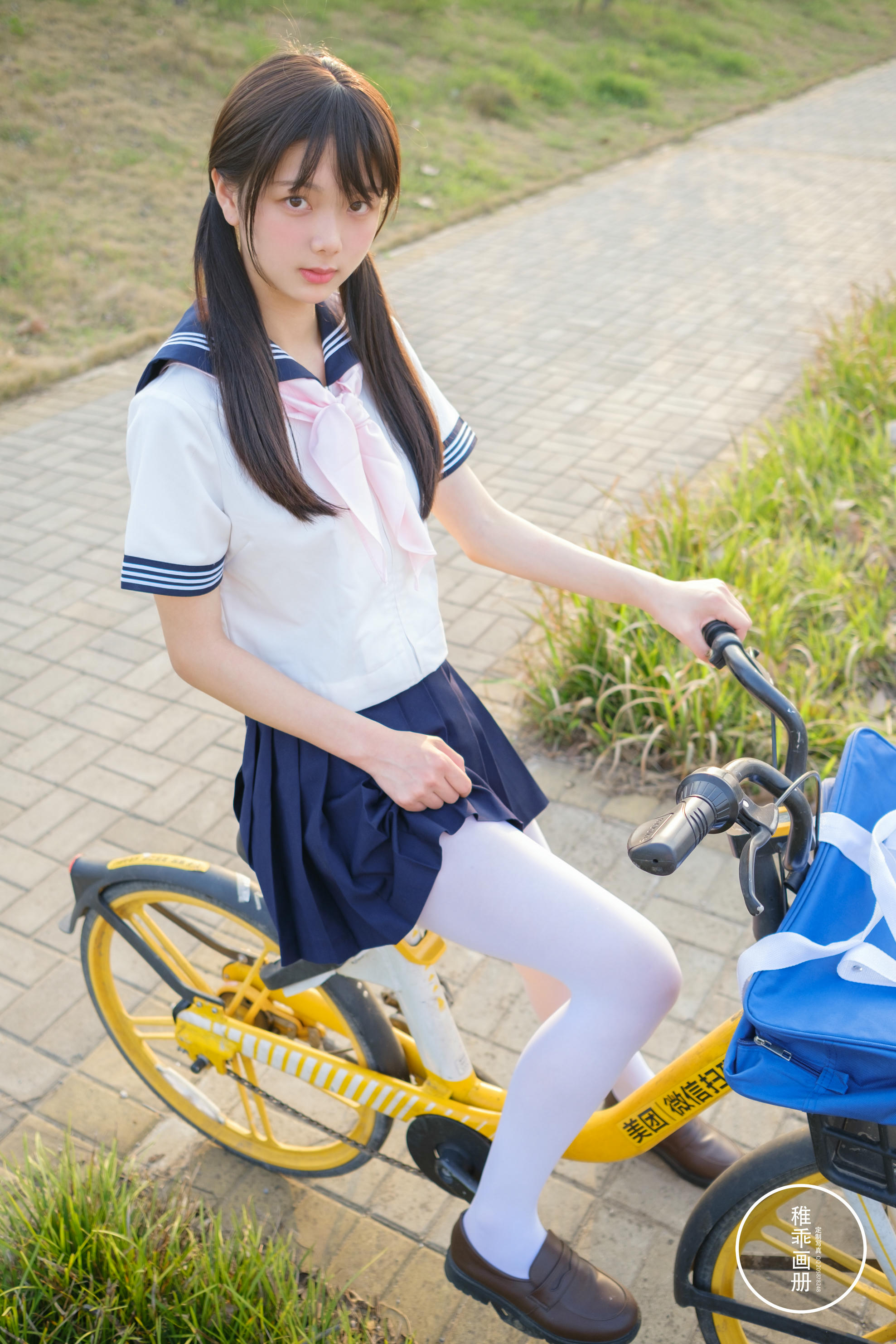 稚乖画册 NO.011 夜夜 单车郊游 [85P1V 3.87GB]_第3集