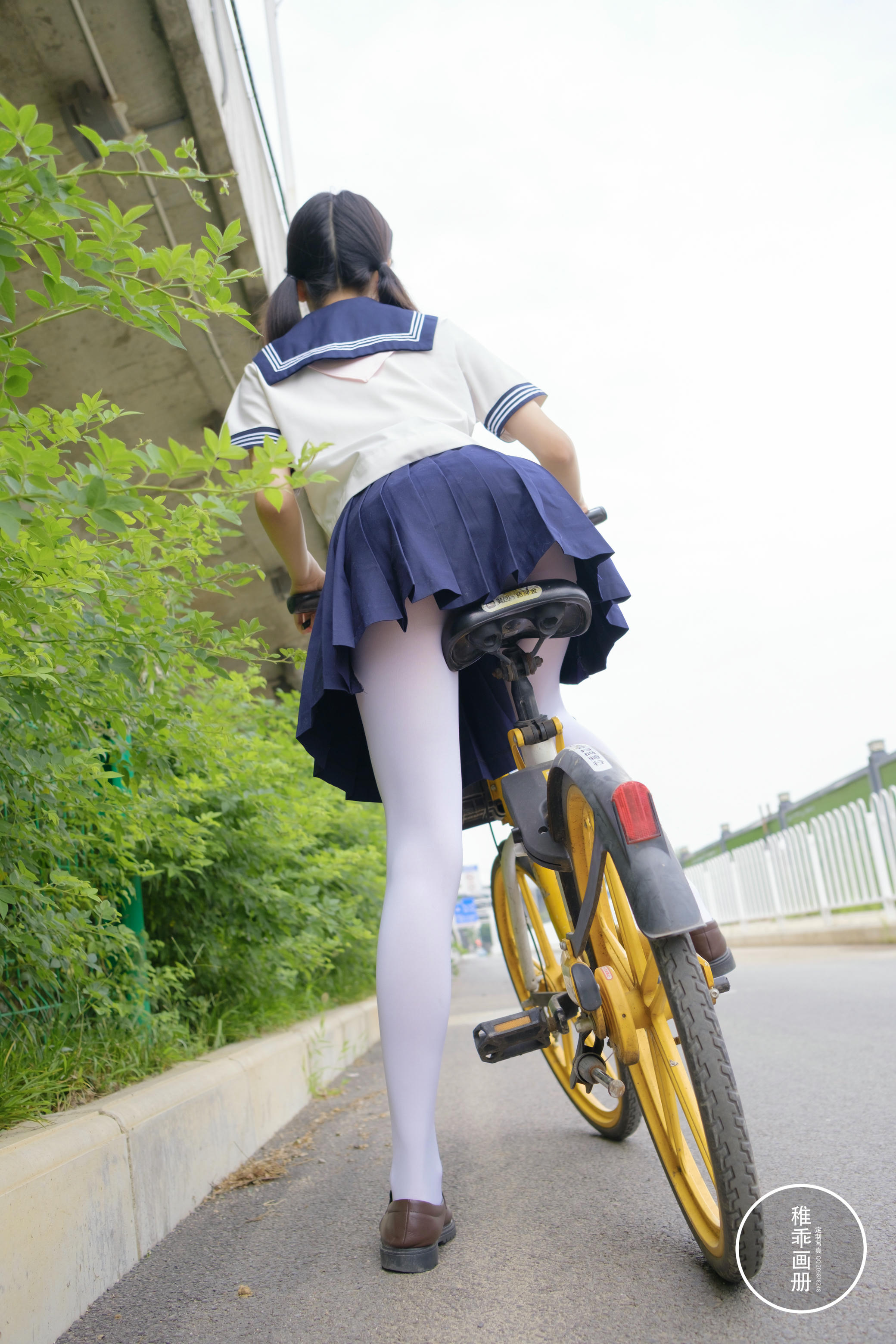 稚乖画册 NO.011 夜夜 单车郊游 [85P1V 3.87GB]_第4集