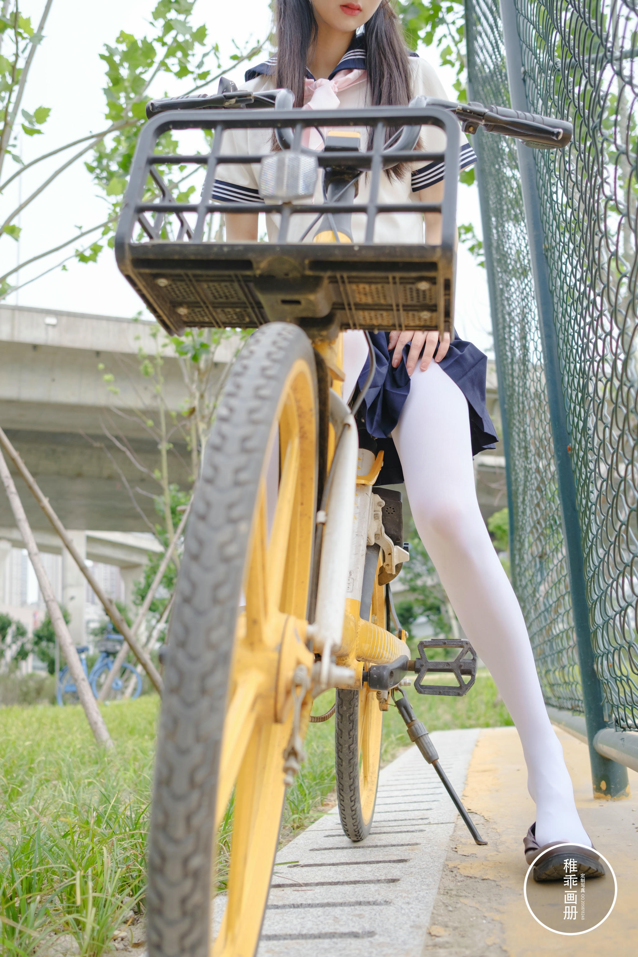 稚乖画册 NO.011 夜夜 单车郊游 [85P1V 3.87GB]_第4集