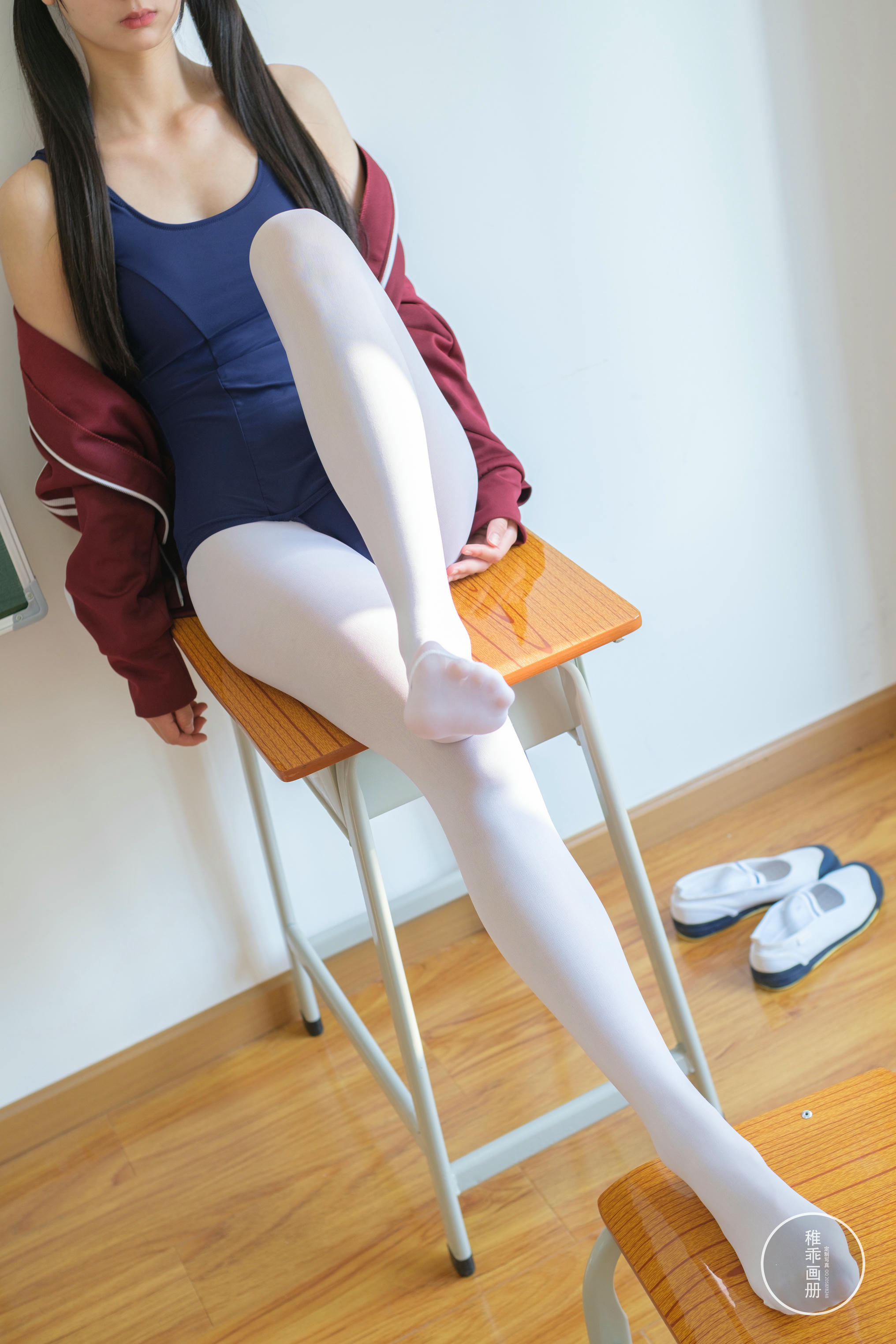 稚乖画册 NO.012 夜夜 死库水 [88P1V-2.42GB]_第3集