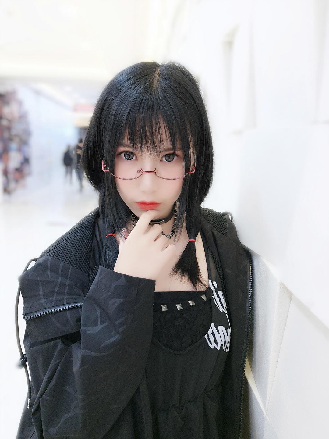 逐月SU - Pr社时期-嗷呜_by_逐月Su[20P]_第1集