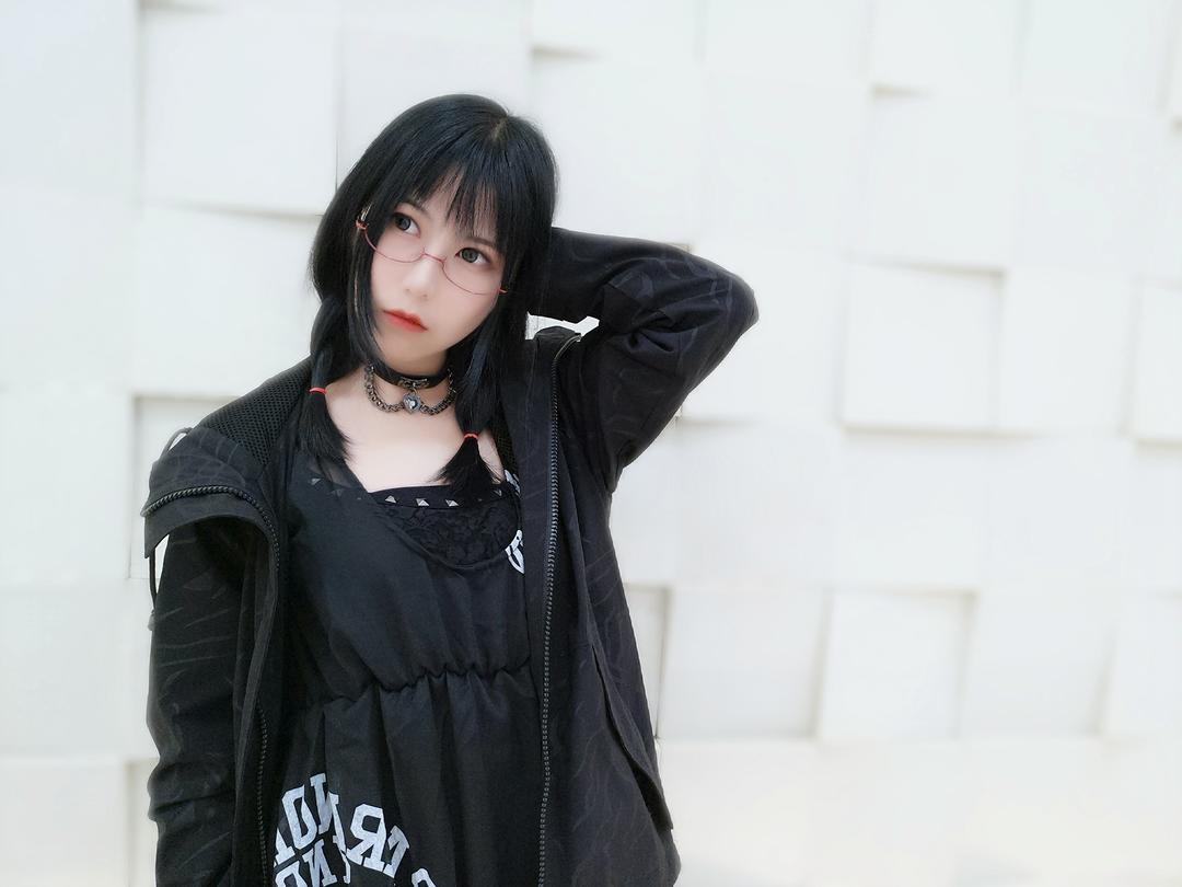 逐月SU - Pr社时期-嗷呜_by_逐月Su[20P]_第1集