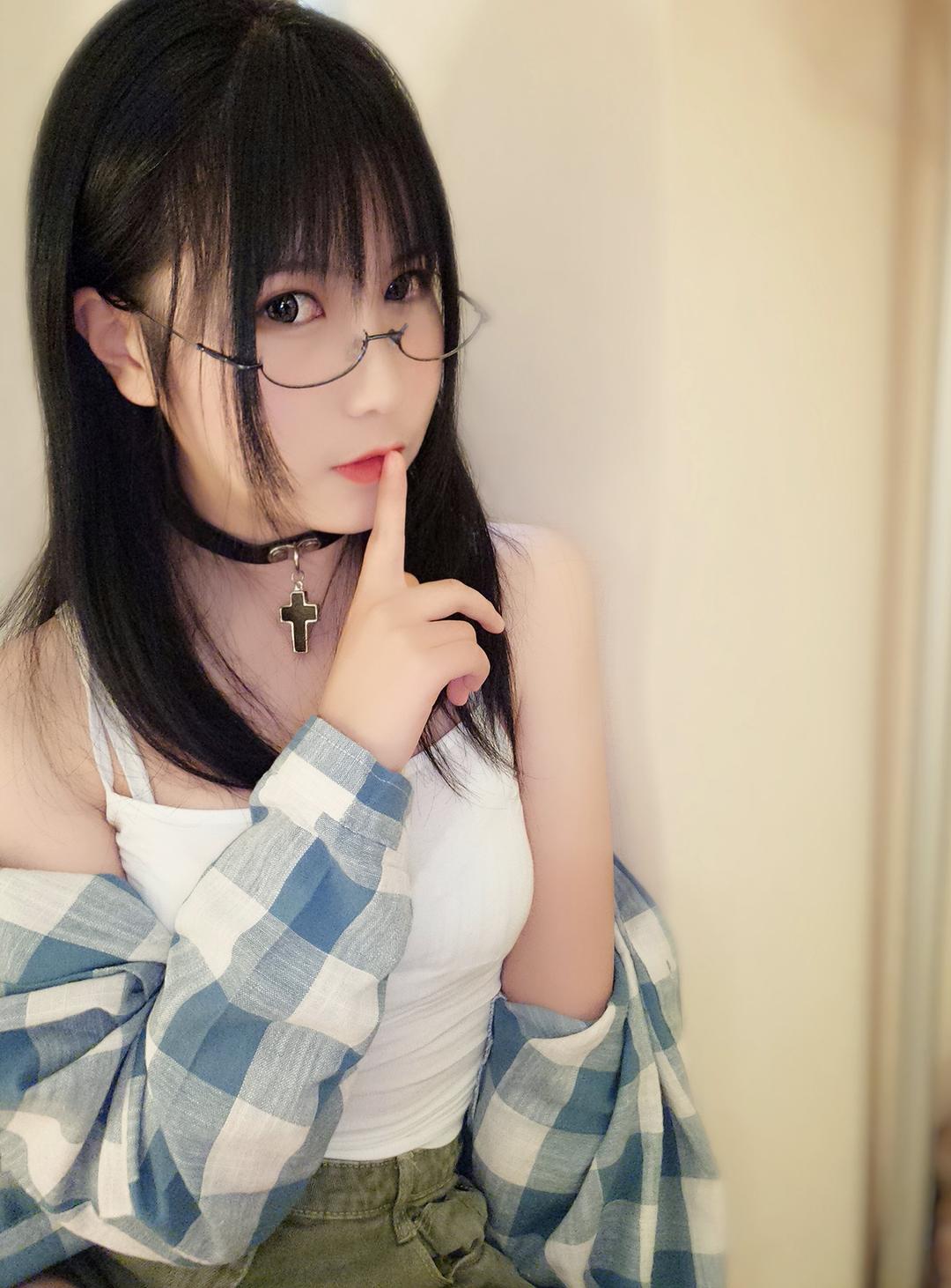 逐月SU - Pr社时期-日常第一弹_by_逐月Su[20P+3V]_第1集