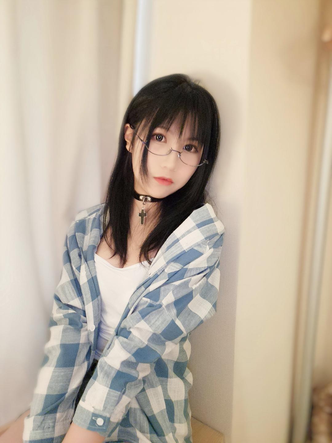 逐月SU - Pr社时期-日常第一弹_by_逐月Su[20P+3V]_第1集