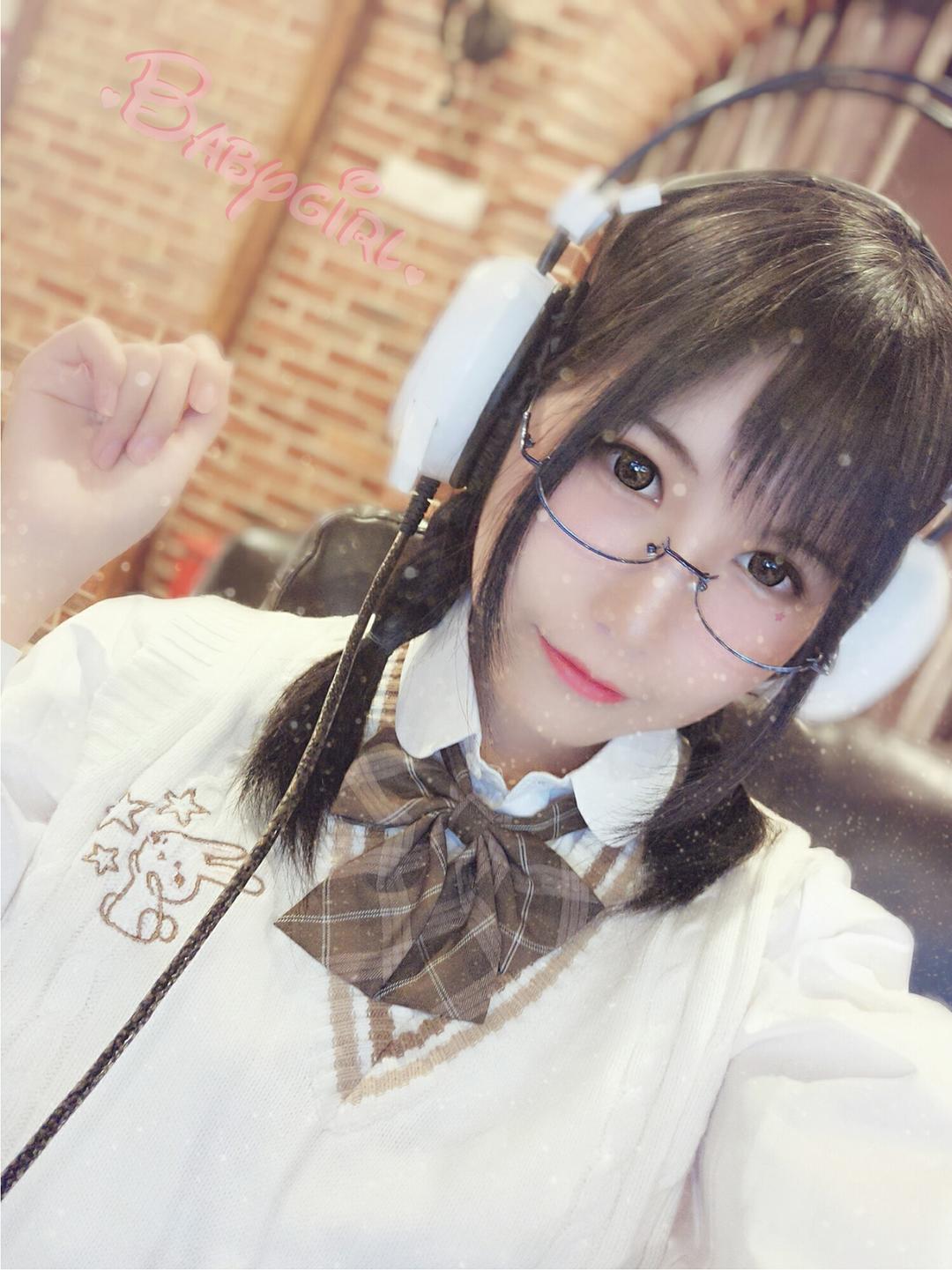 逐月SU - Pr社时期-表面玩游戏_by_逐月Su[6P]_第1集