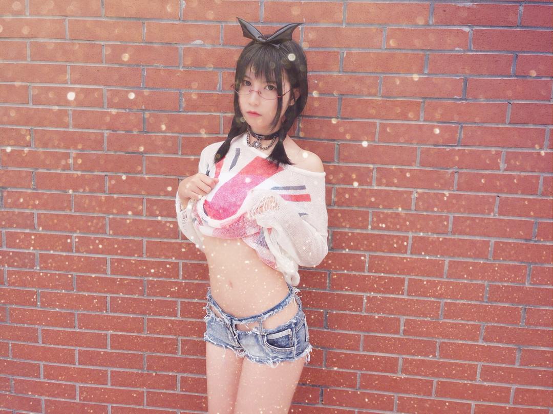 逐月SU - Pr社时期-这个穿搭如何？_by_逐月Su[28P+3V]_第1集