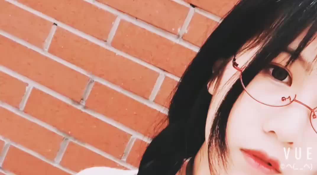 逐月SU - Pr社时期-这个穿搭如何？_by_逐月Su[28P+3V]_第2集