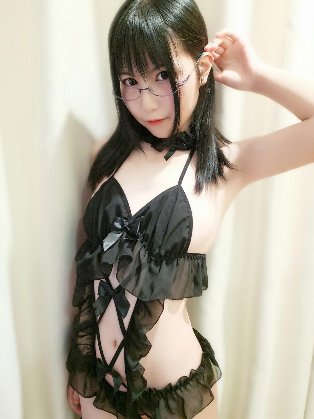 逐月SU - Pr社时期-黑色_by_逐月Su[9P+1V]_第1集