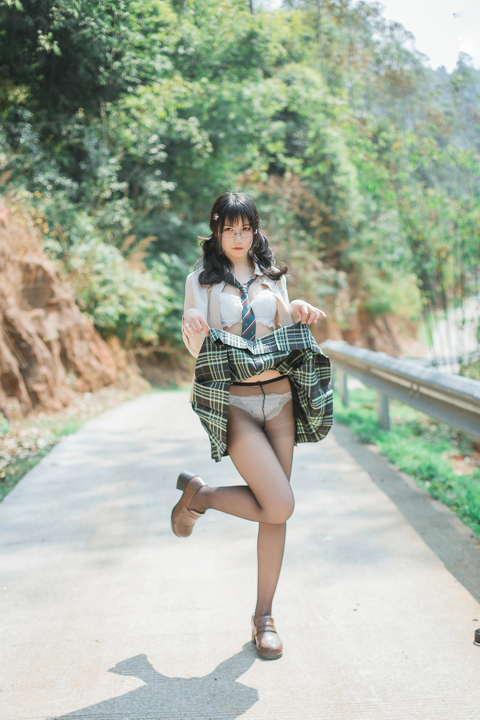 逐月SU - 乡间小路 (45P)_第2集