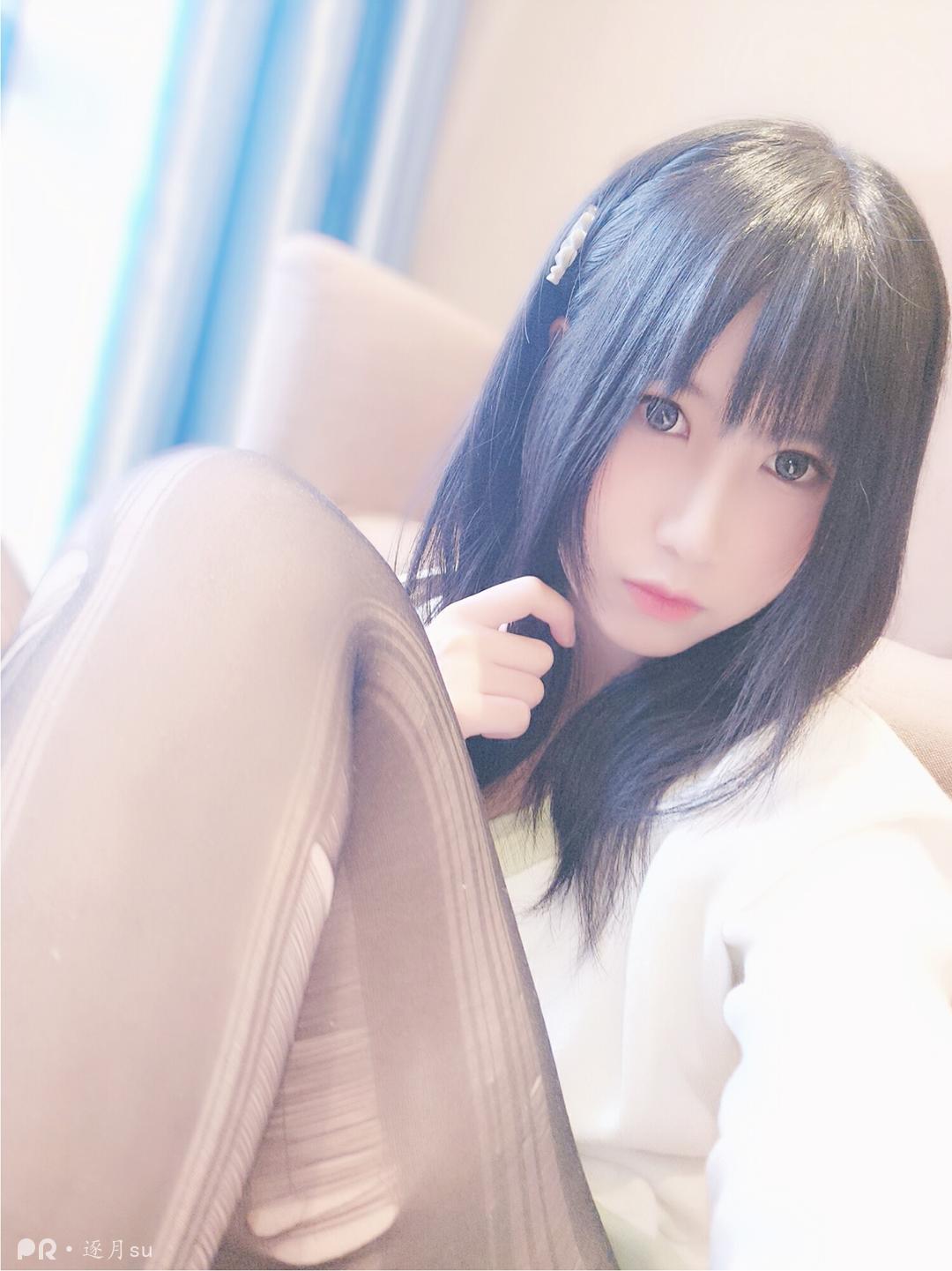 逐月SU - 听撕丝袜的声音还真是爽_第1集