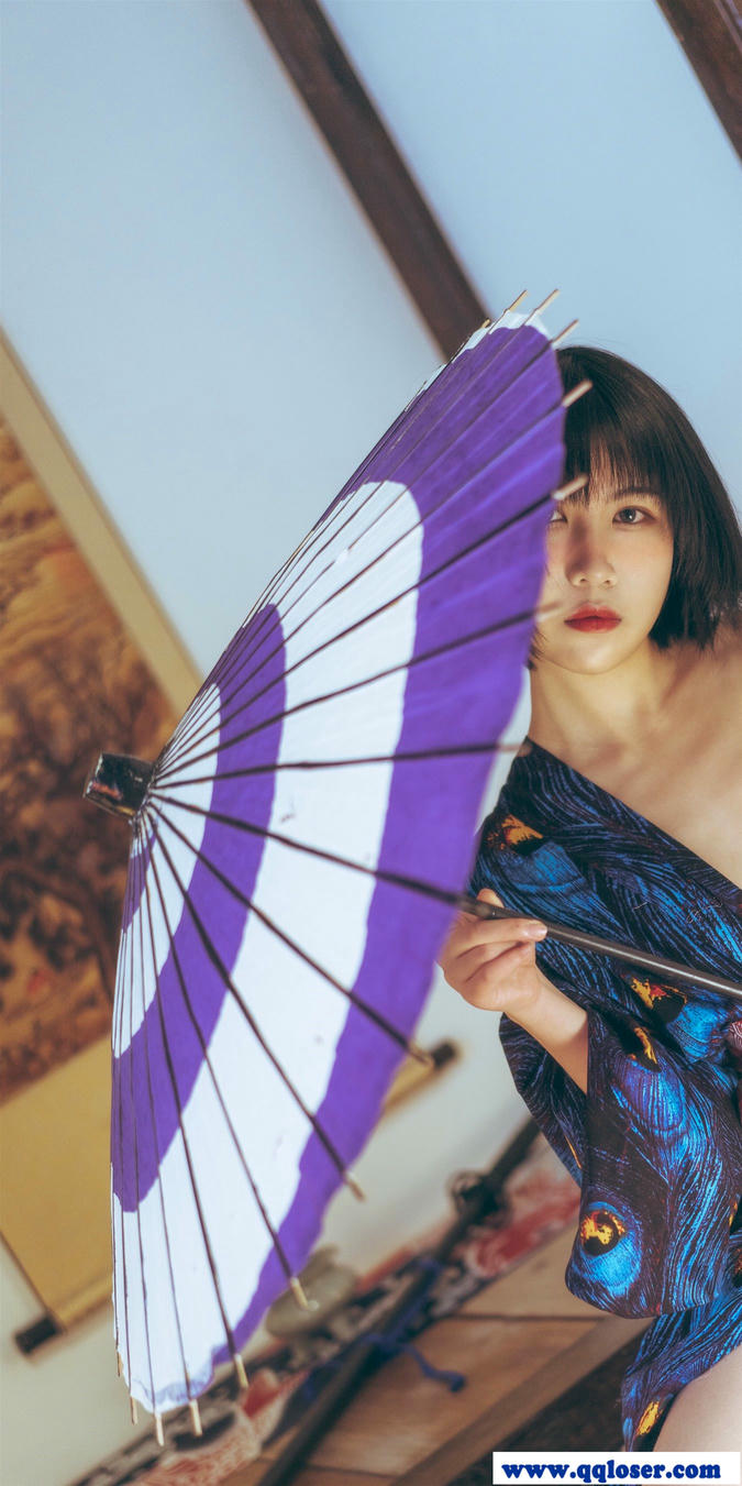 逐月SU - 孔雀和服_第1集