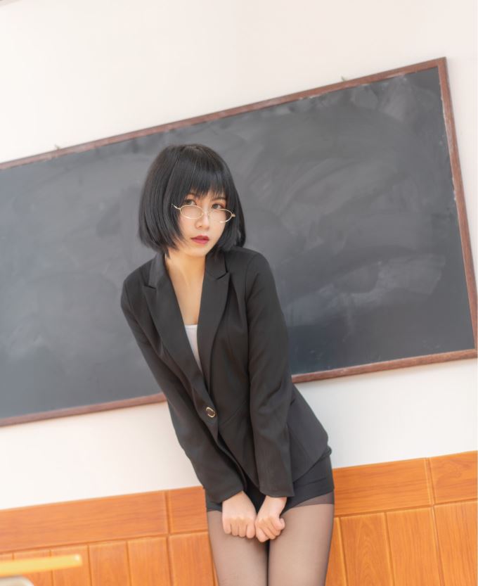 逐月SU - 家庭教师[54P]_第1集