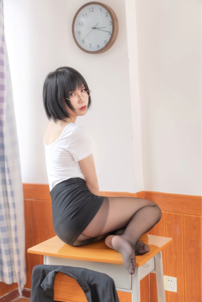 逐月SU - 家庭教师[54P]_第3集