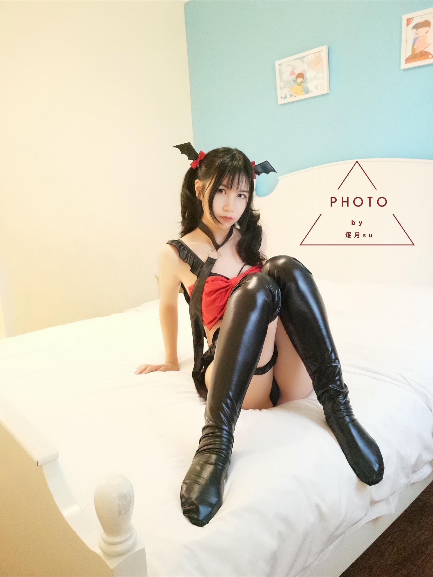 逐月SU - 小恶魔_第1集