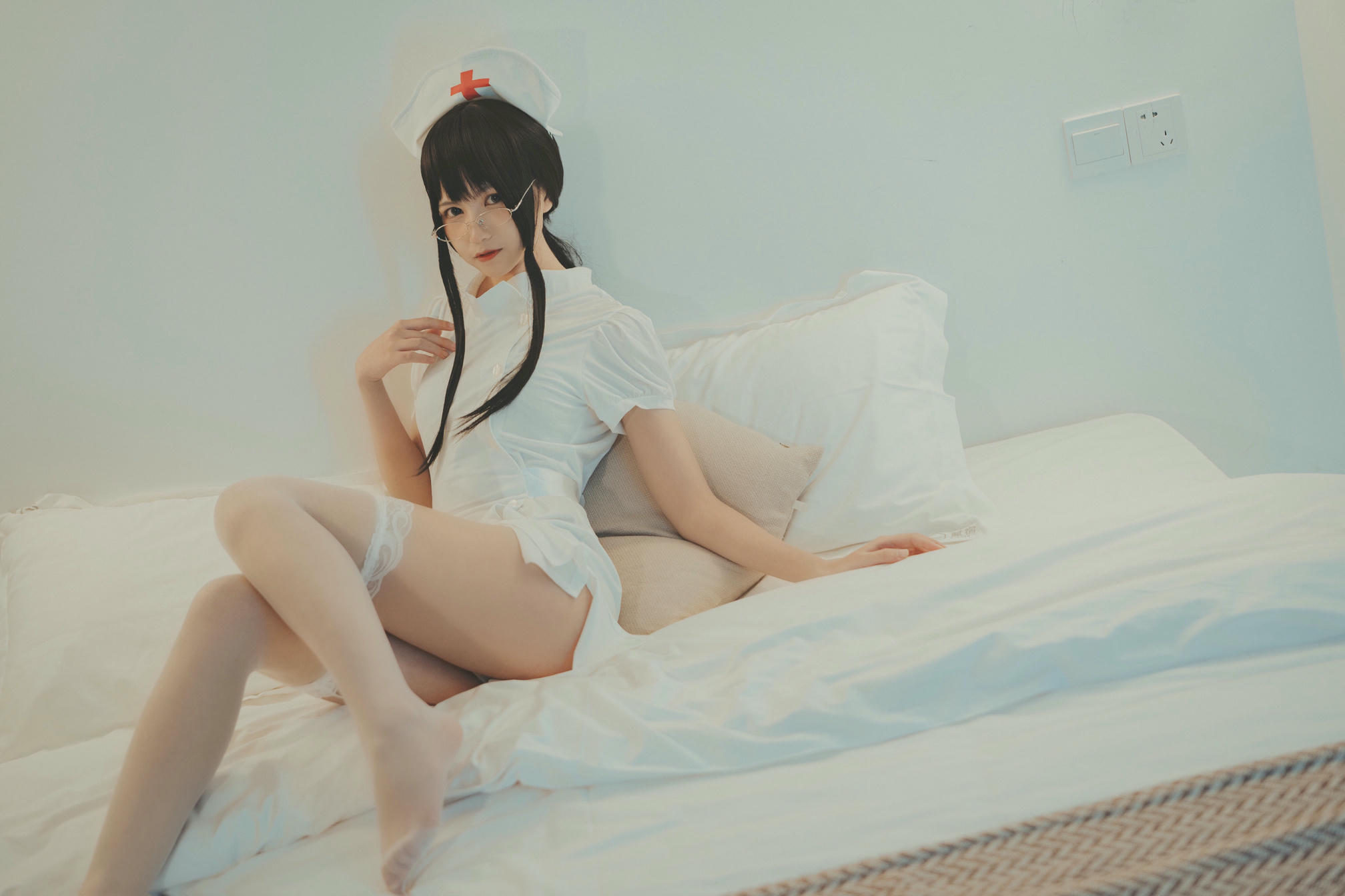 逐月SU - 小护士_第1集