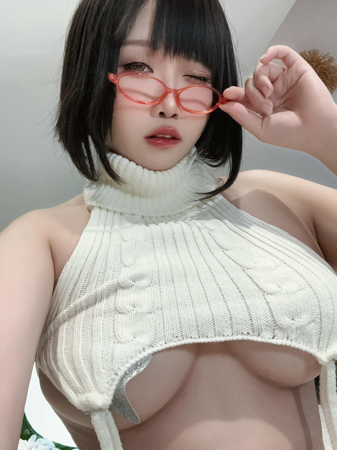 贞子蜜桃 自拍 [15P 1V]_第1集