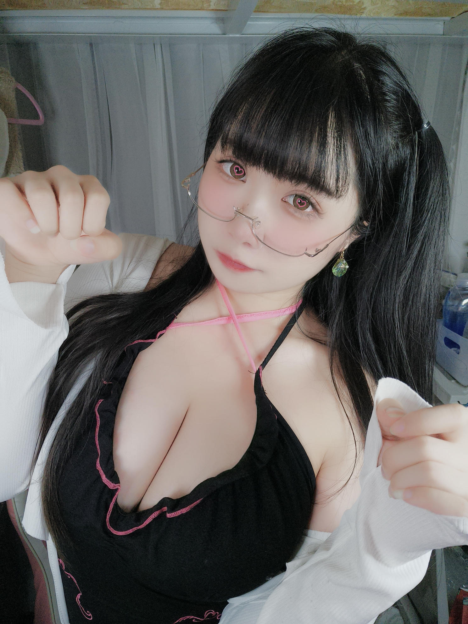 贞子蜜桃 NO.004 心心眼 [10P1V-252MB]_第1集