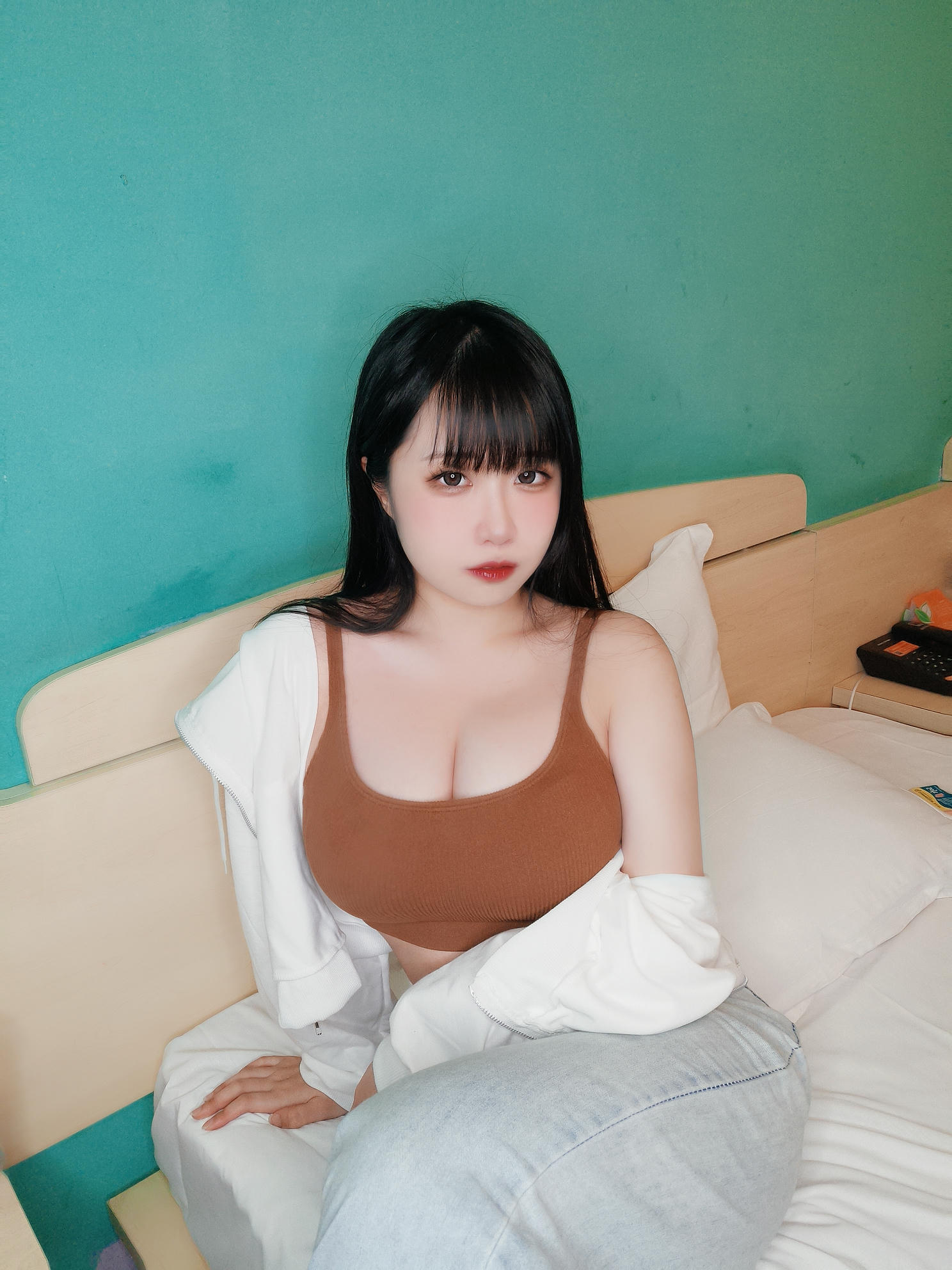 贞子蜜桃 NO.006 运动内搭 [10P1V-320MB]_第1集