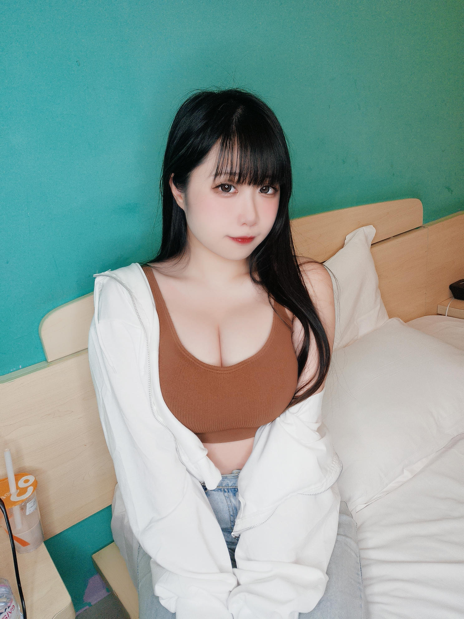 贞子蜜桃 NO.006 运动内搭 [10P1V-320MB]_第1集