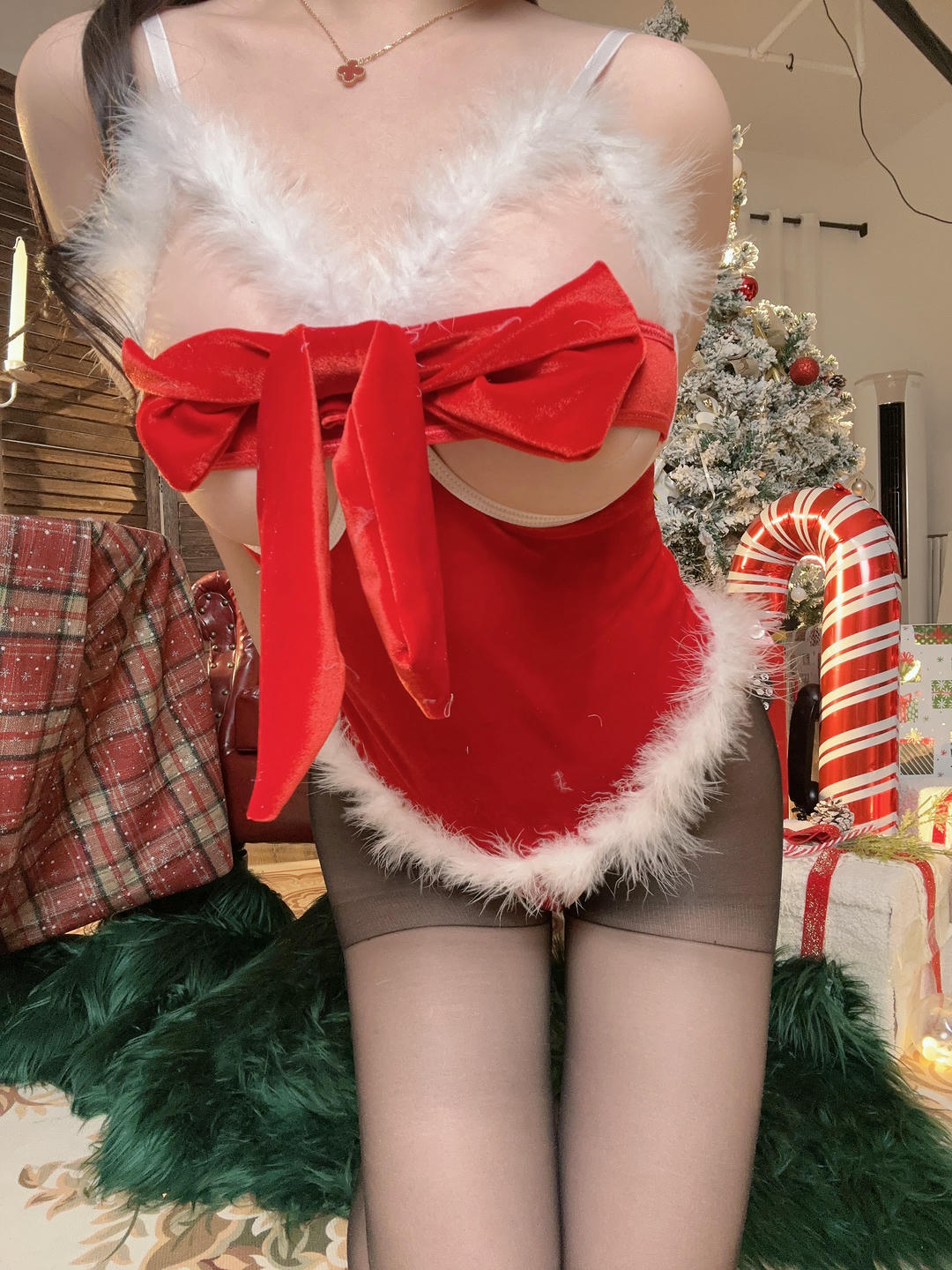 雯妹不讲道理 NO.090 圣诞特辑 豪华版 [159P25V-629MB]_第2集