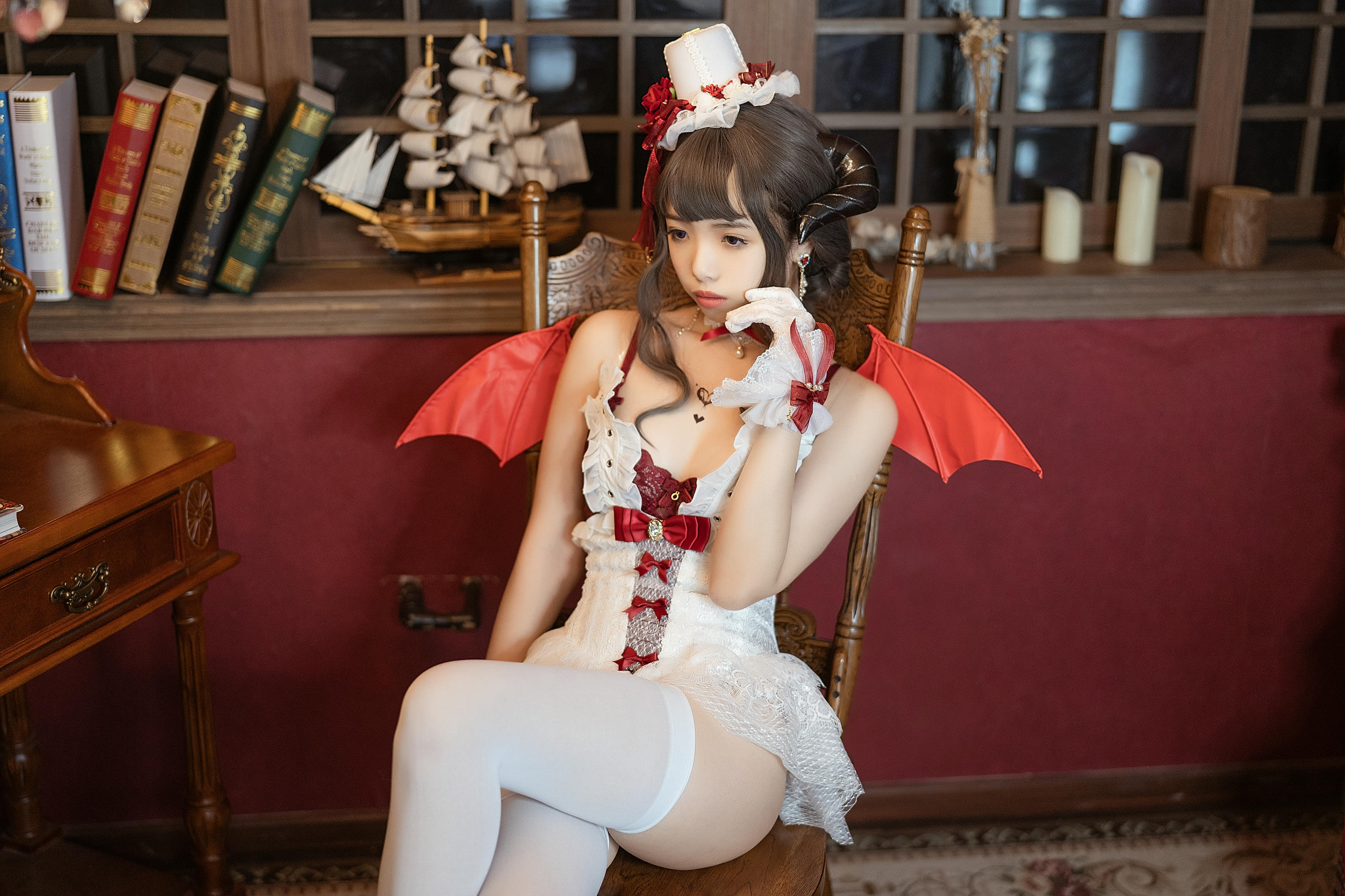 雯仔不讲道理-Elegant devil_第1集