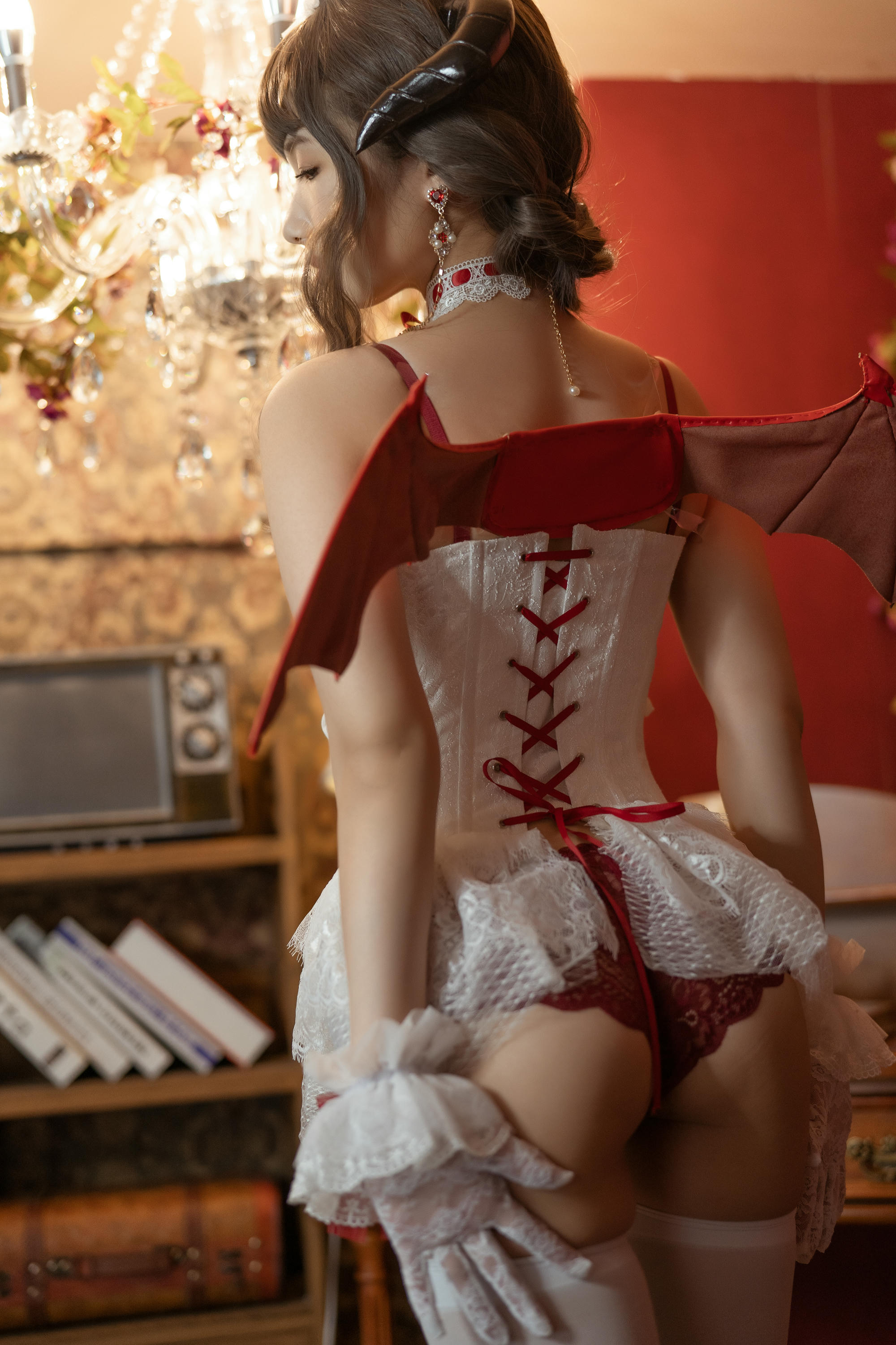 雯仔不讲道理-Elegant devil_第1集