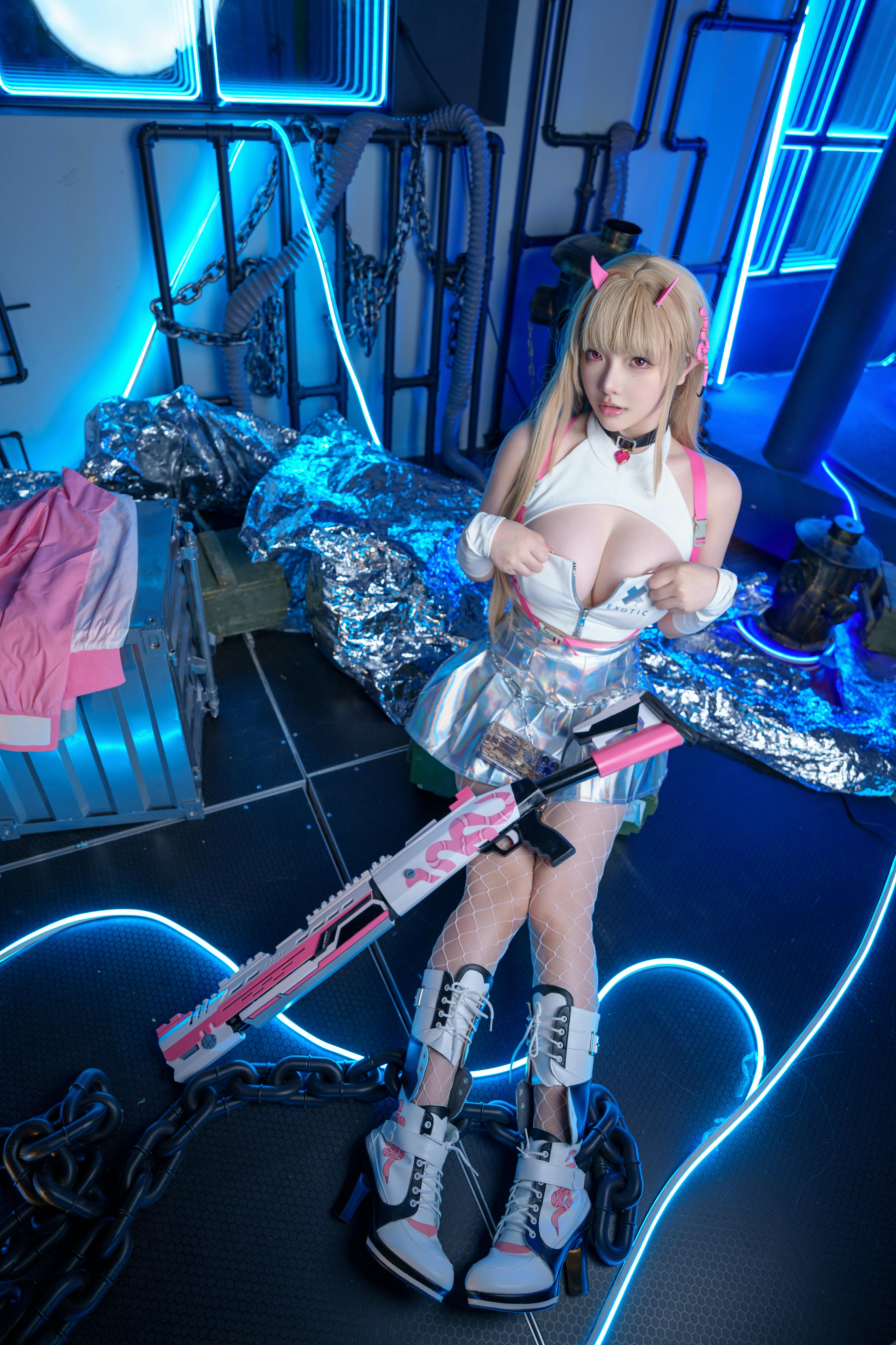 雯妹不讲道理 NO.095 Nikke 毒蛇 [36P 925MB]_第1集