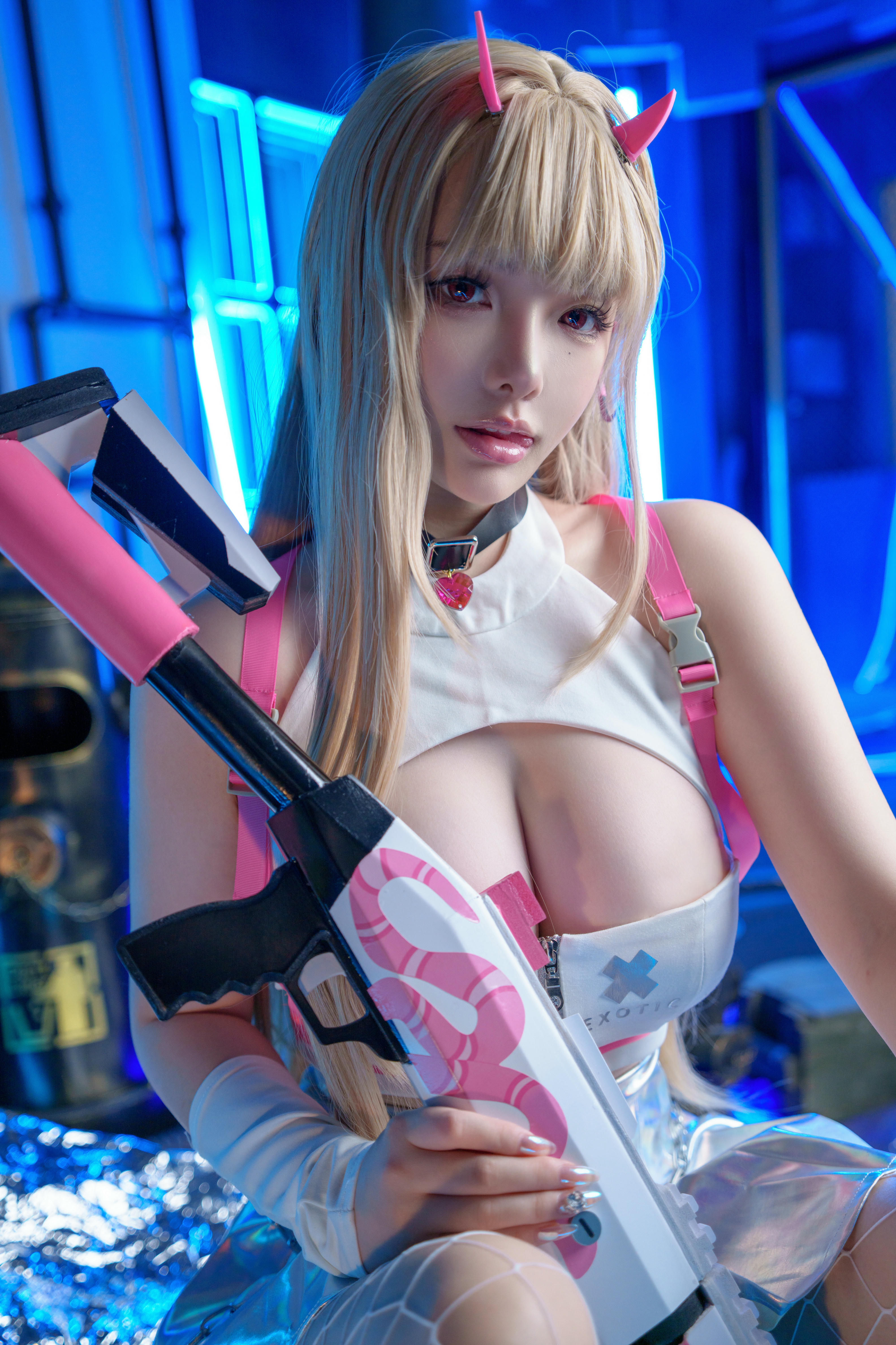 雯妹不讲道理 NO.095 Nikke 毒蛇 [36P 925MB]_第1集