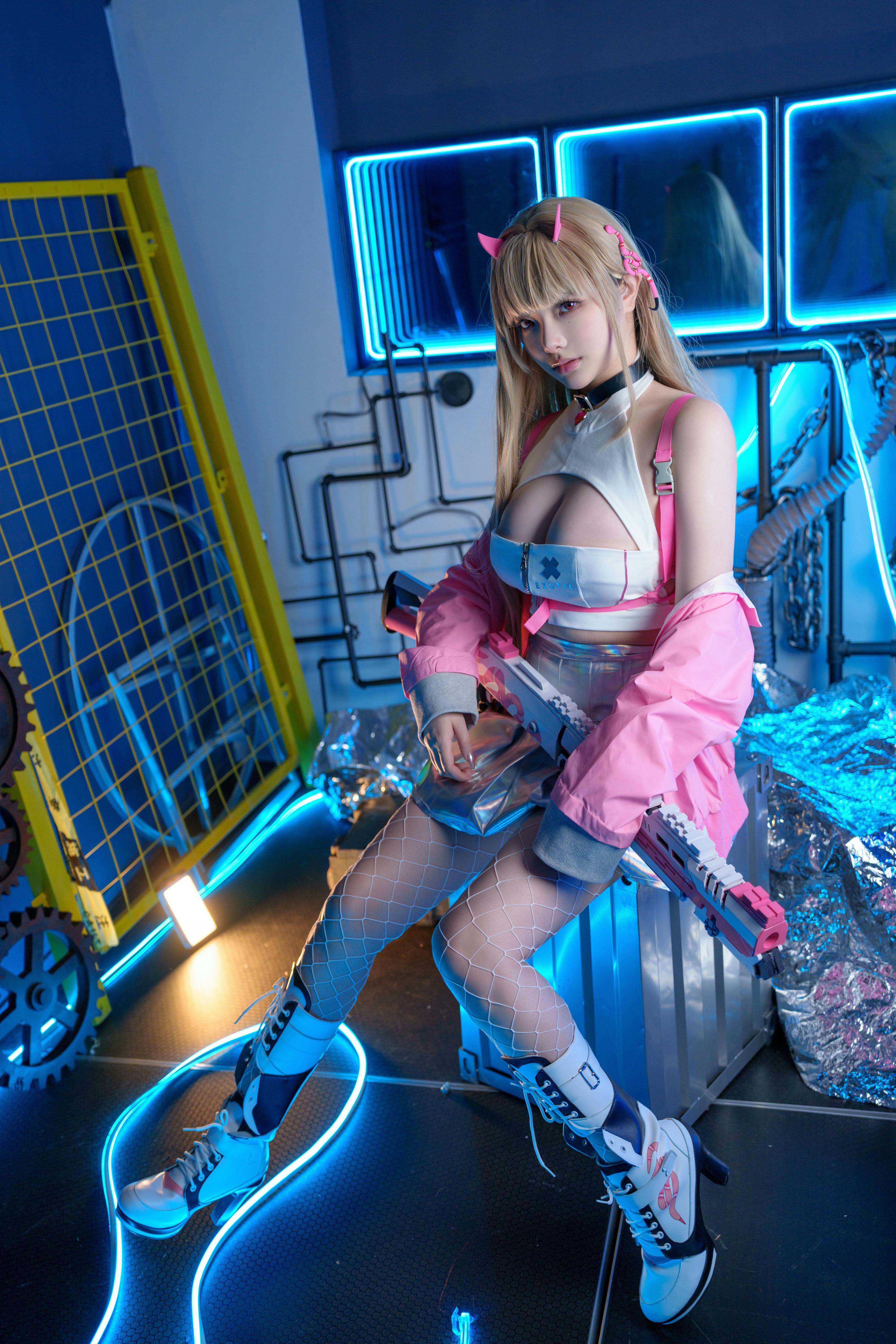 雯妹不讲道理 NO.095 Nikke 毒蛇 [36P 925MB]_第2集