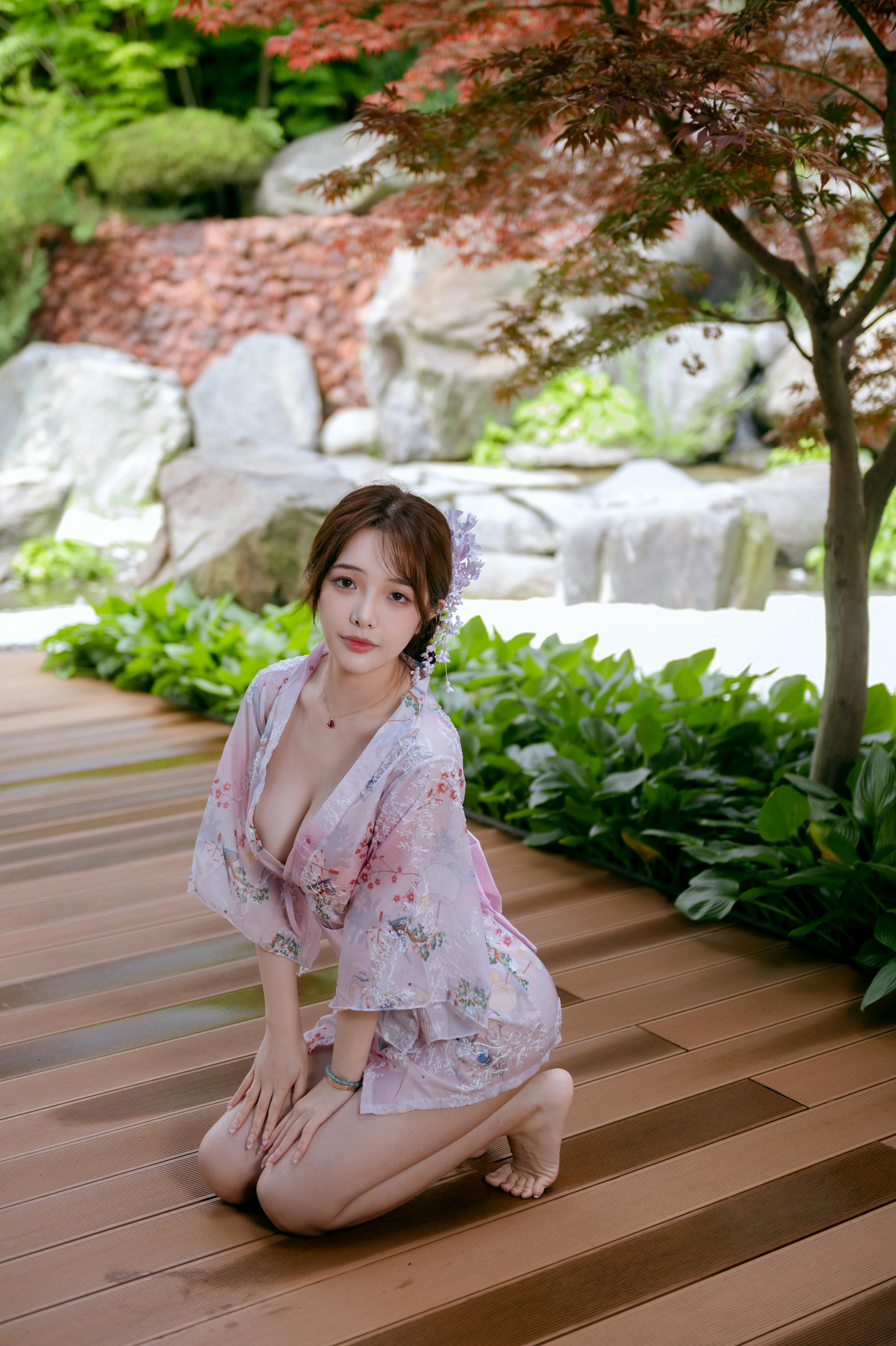 雯妹不讲道理 NO.102 和风庭院[68P3V 606M]_第1集