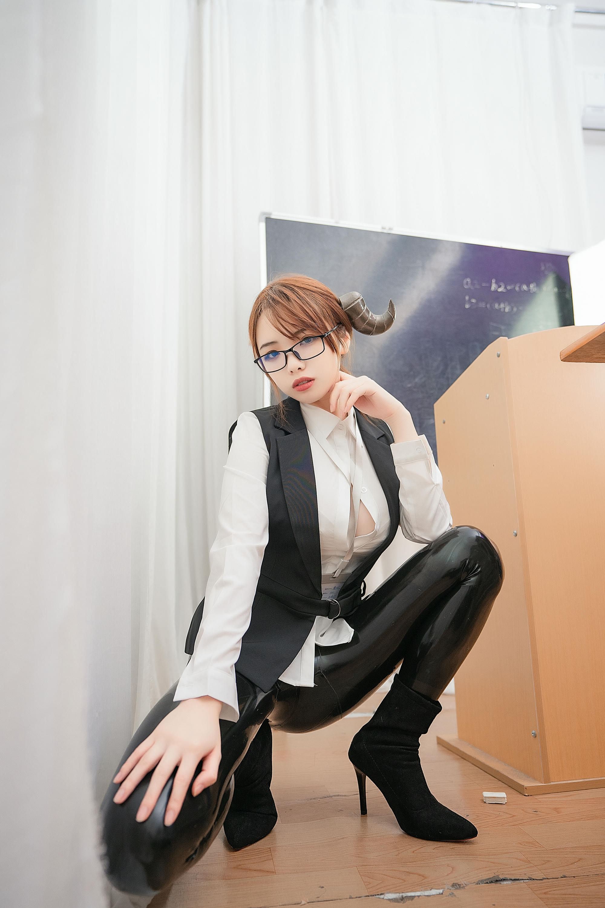 雯仔不讲道理-office devil_第2集