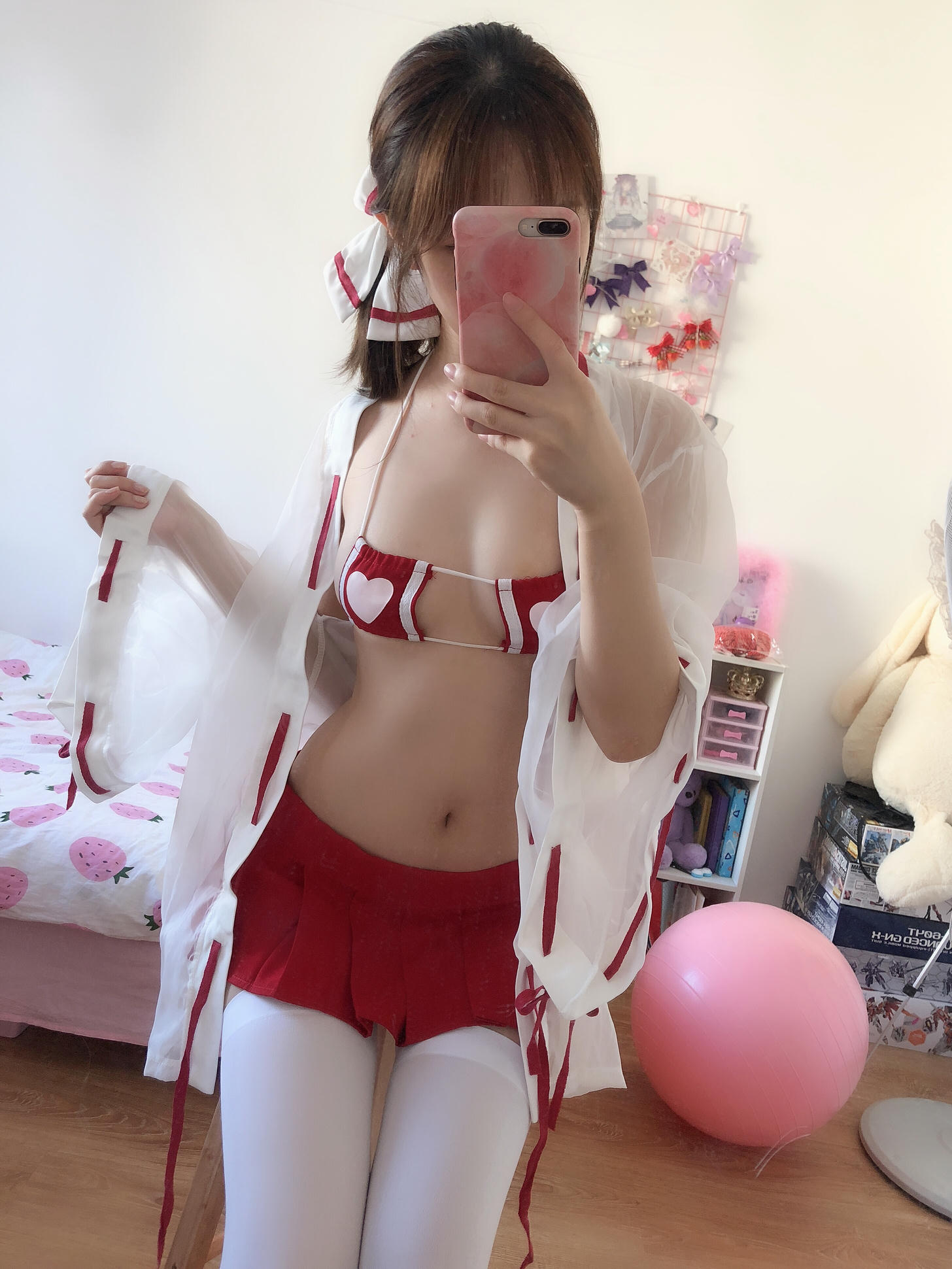 雯仔不讲道理-巫女17p_第1集