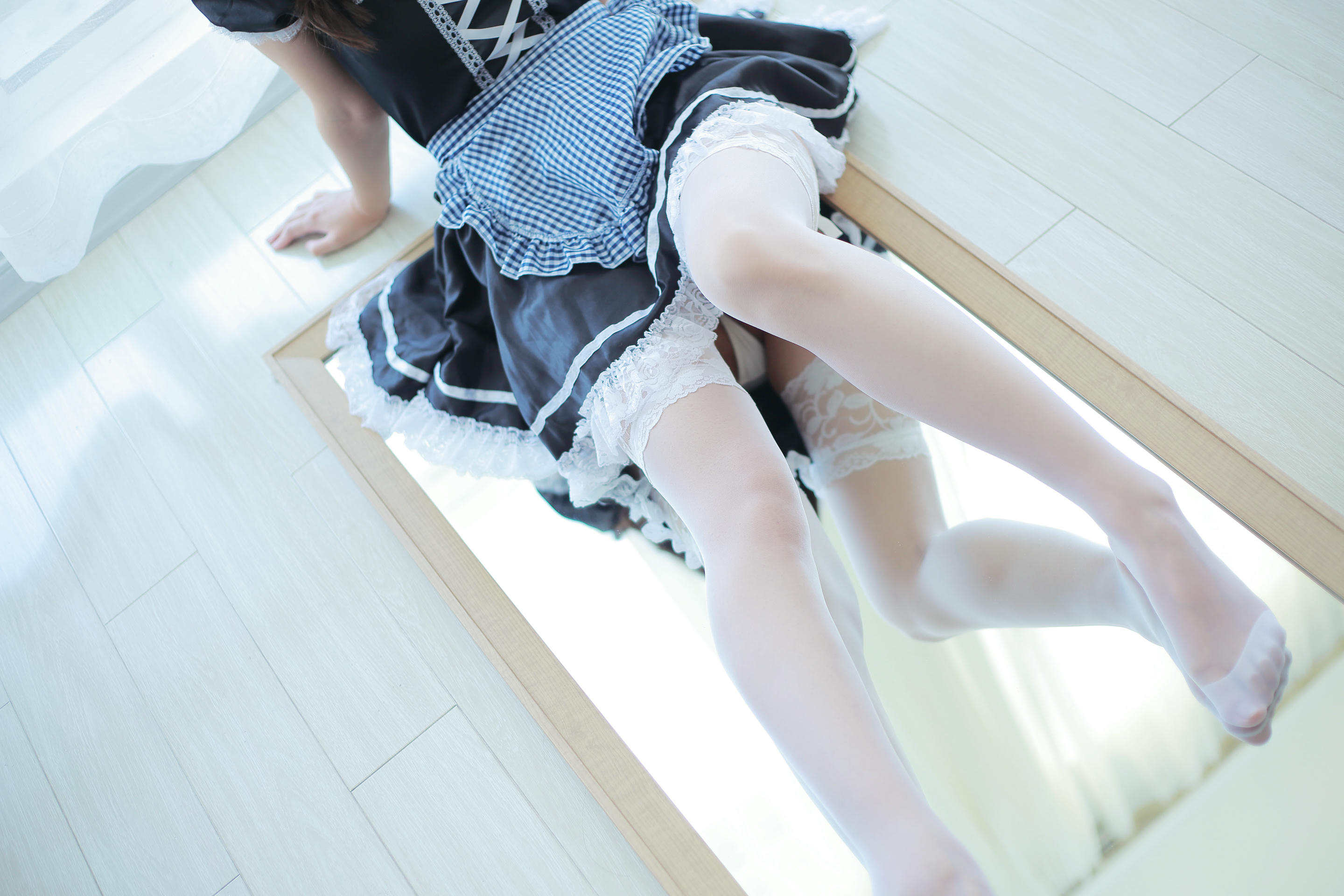 雯妹不讲道理 NO.002 女仆写真 [17P-108MB]_第1集