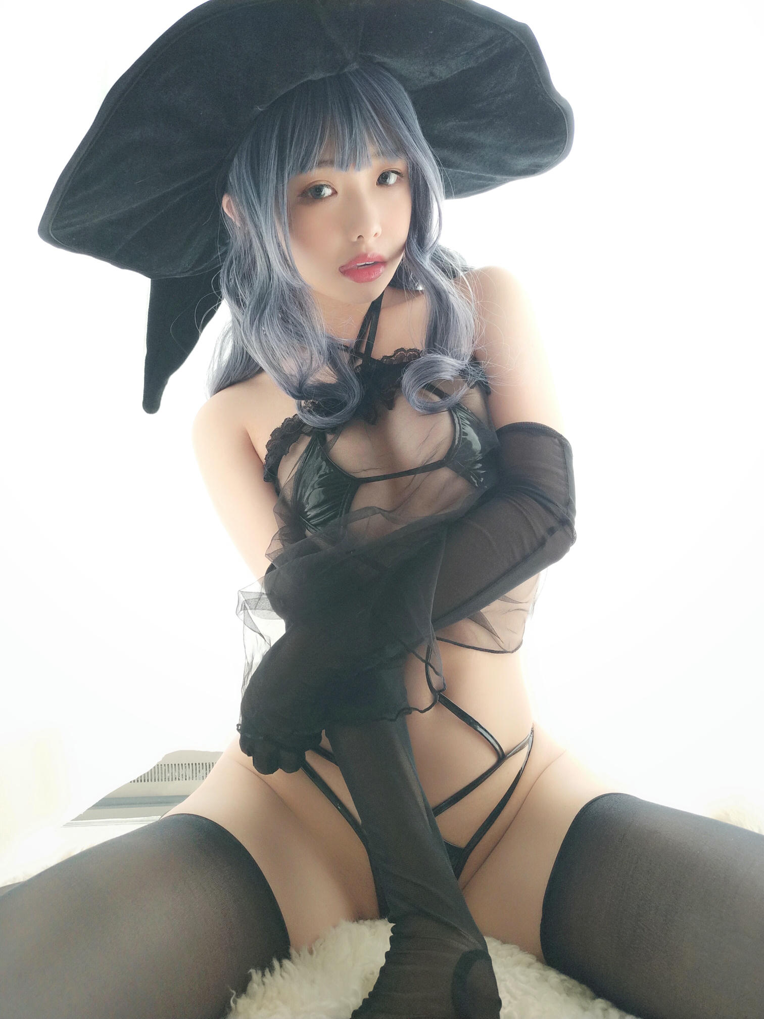 雯妹不讲道理 NO.017 女巫 [32P4V-201MB]_第1集