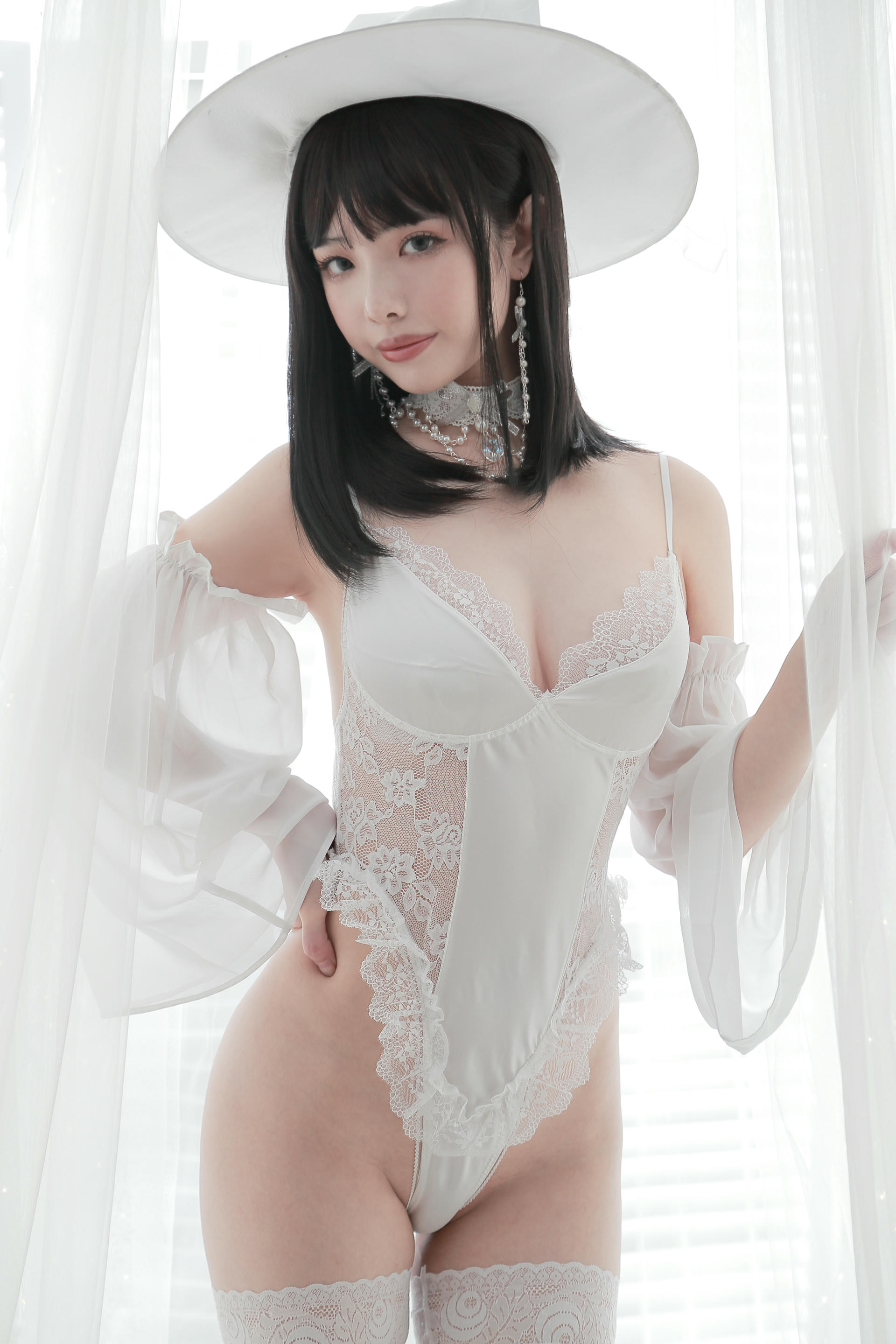 雯妹不讲道理 NO.030 白女巫 [34P-254MB]_第1集