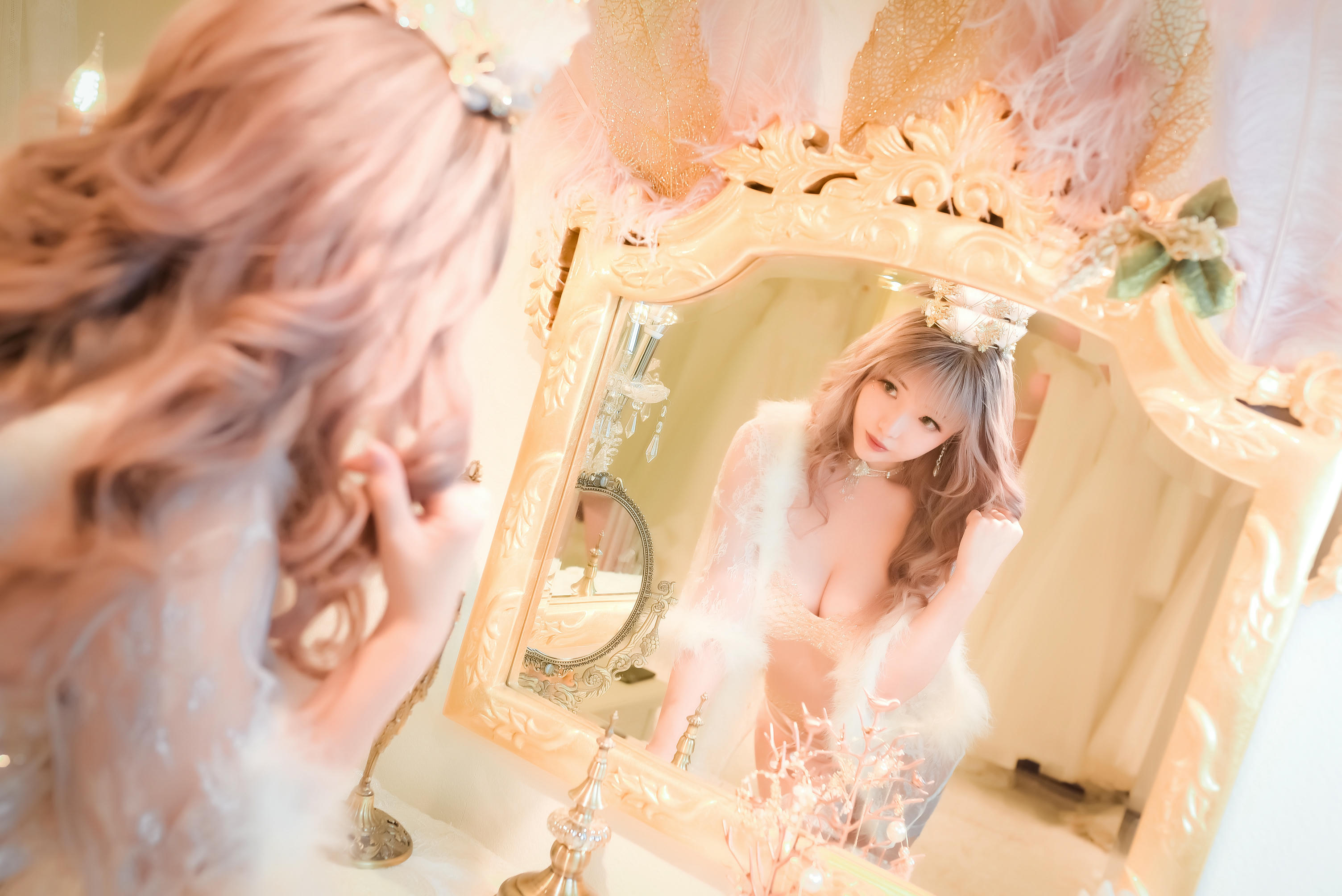 雯妹不讲道理 NO.041 金闪闪 [30P-318MB]_第1集