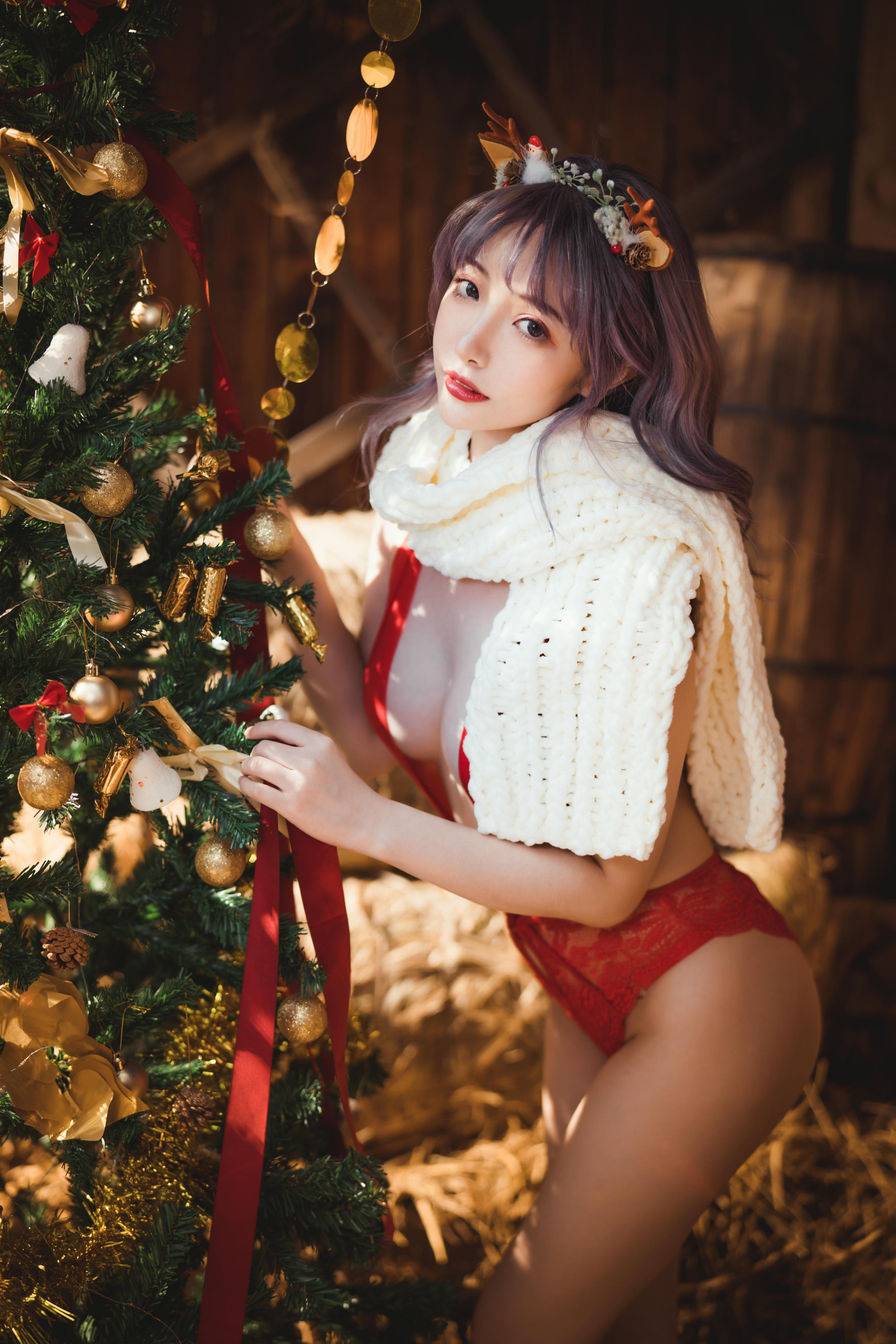 雯妹不讲道理 NO.048 2020圣诞 [30P-562MB]_第1集