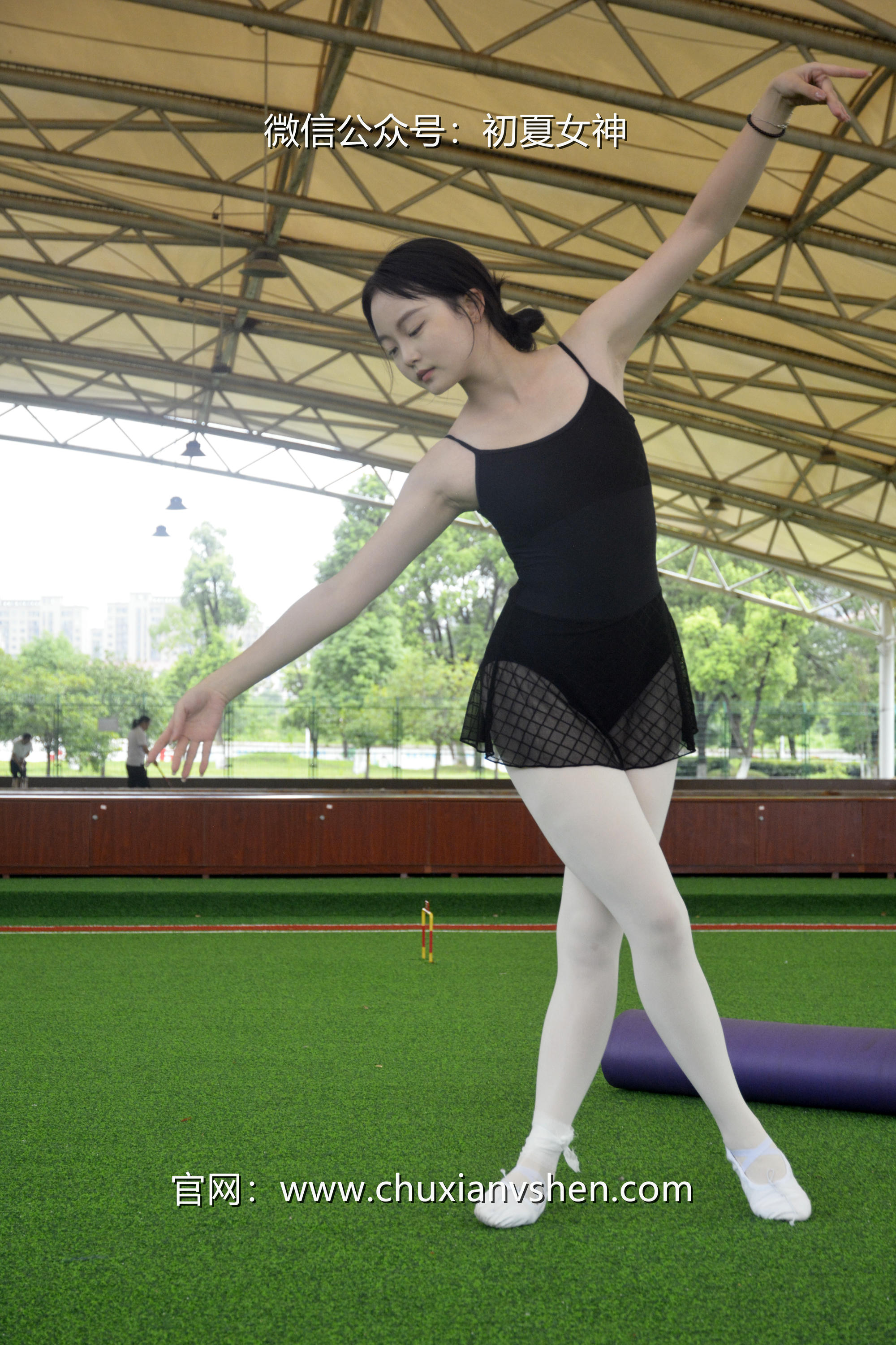 初夏女神 NO.031 双双 舞蹈练习生[200P+1V／6.32GB]_第5集