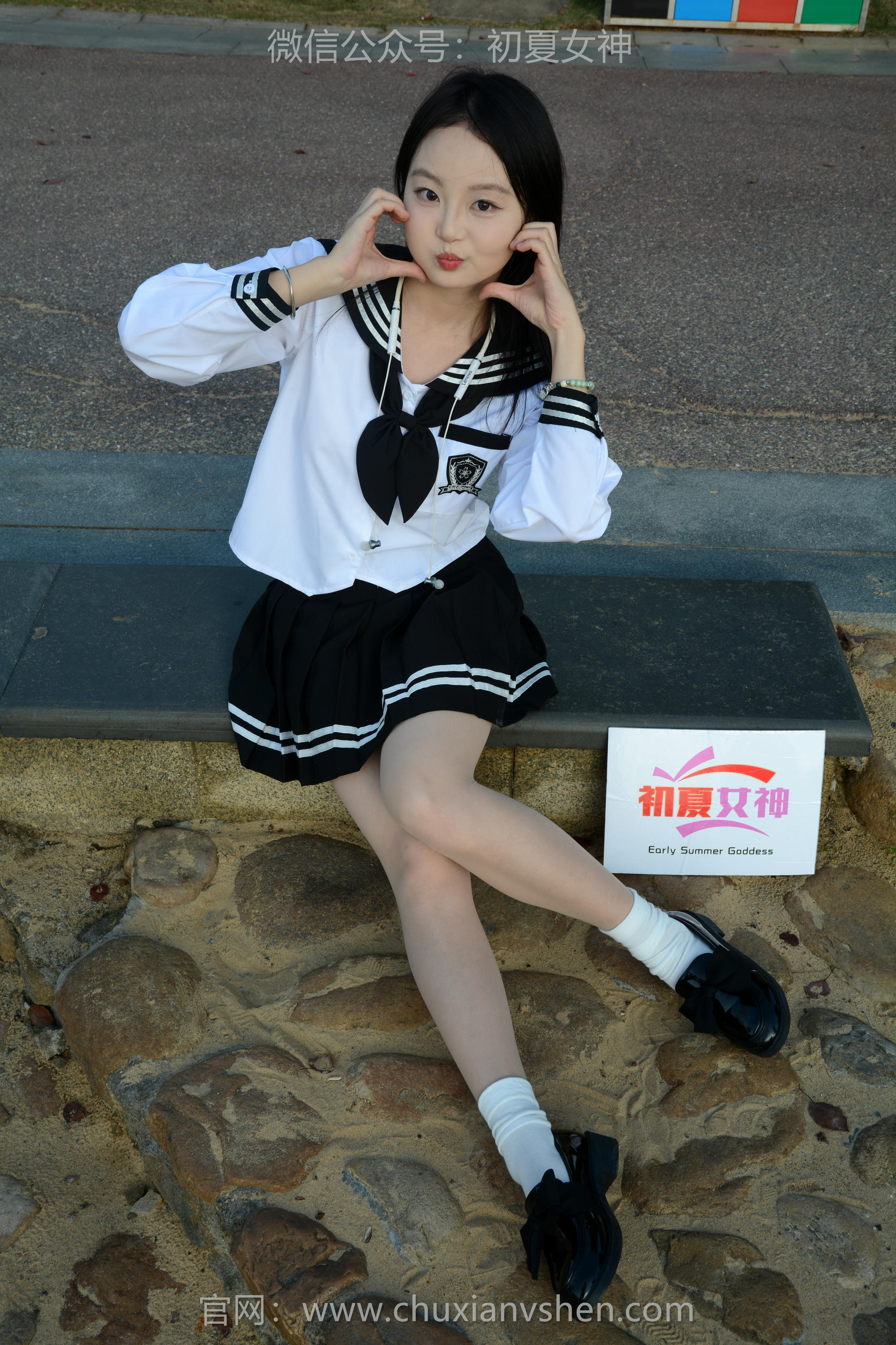 初夏女神 NO.118 双双 晚会训练[140P+2V／4.92GB]_第3集