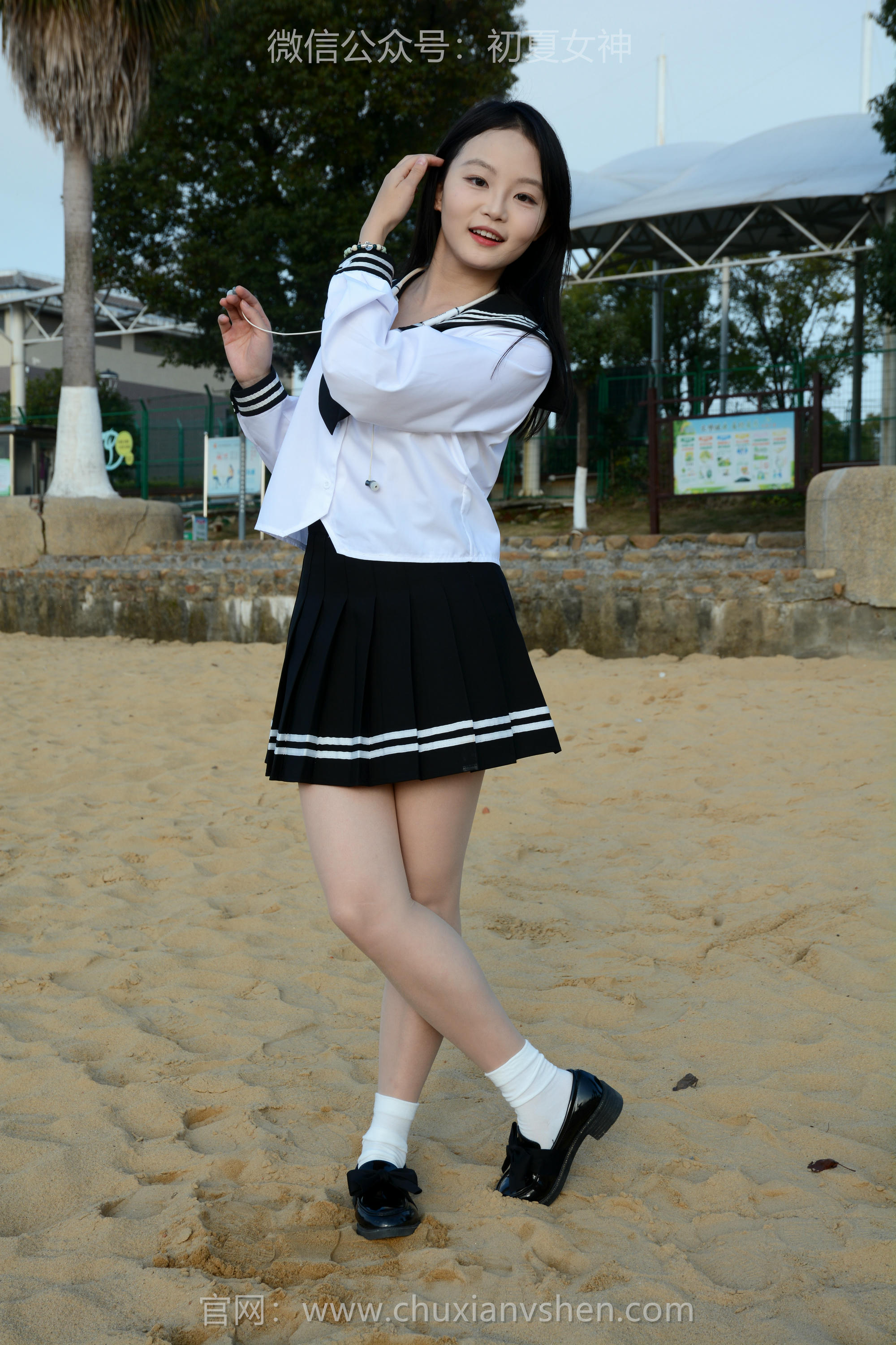 初夏女神 NO.118 双双 晚会训练[140P+2V／4.92GB]_第3集