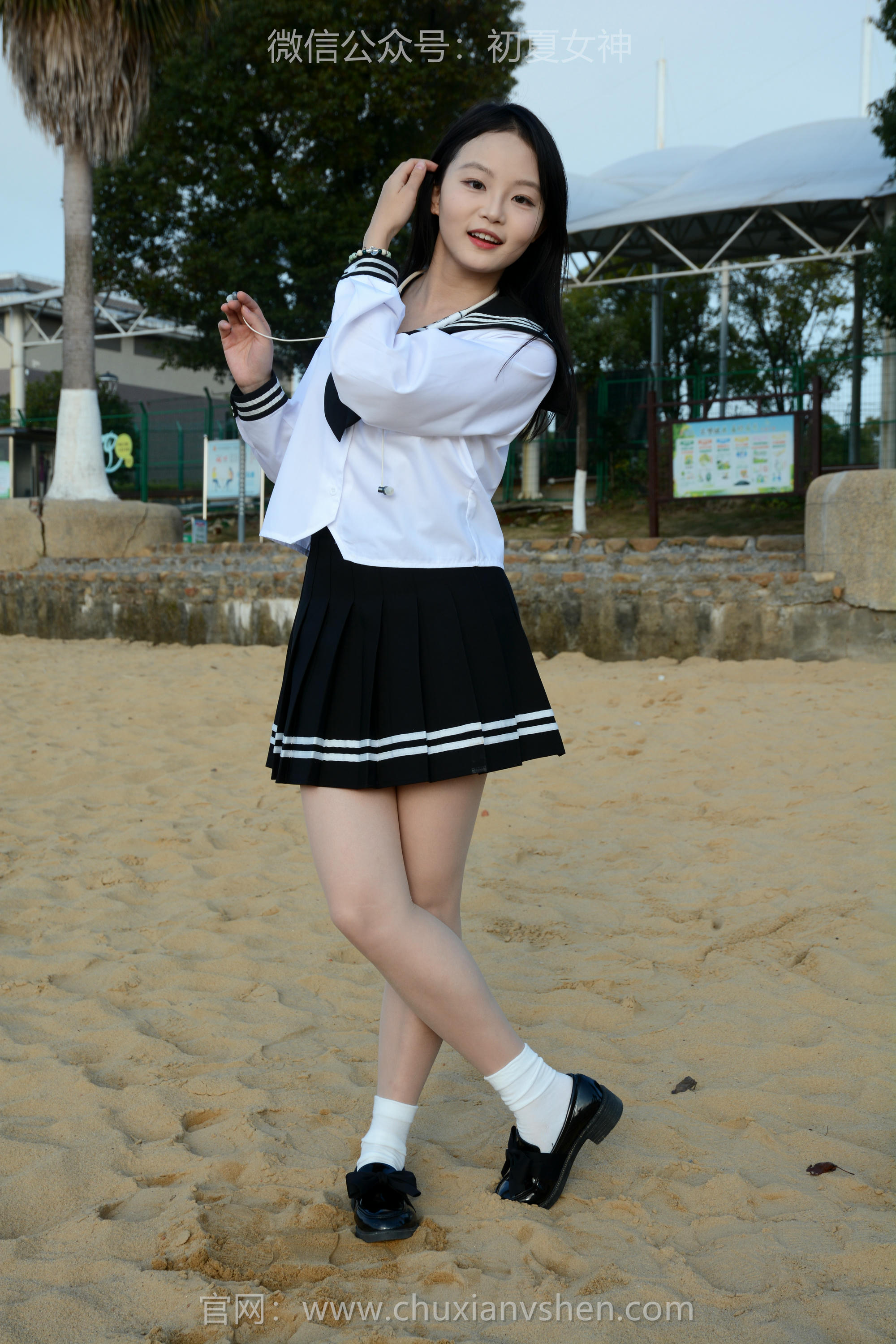 初夏女神 NO.118 双双 晚会训练[140P+2V／4.92GB]_第3集