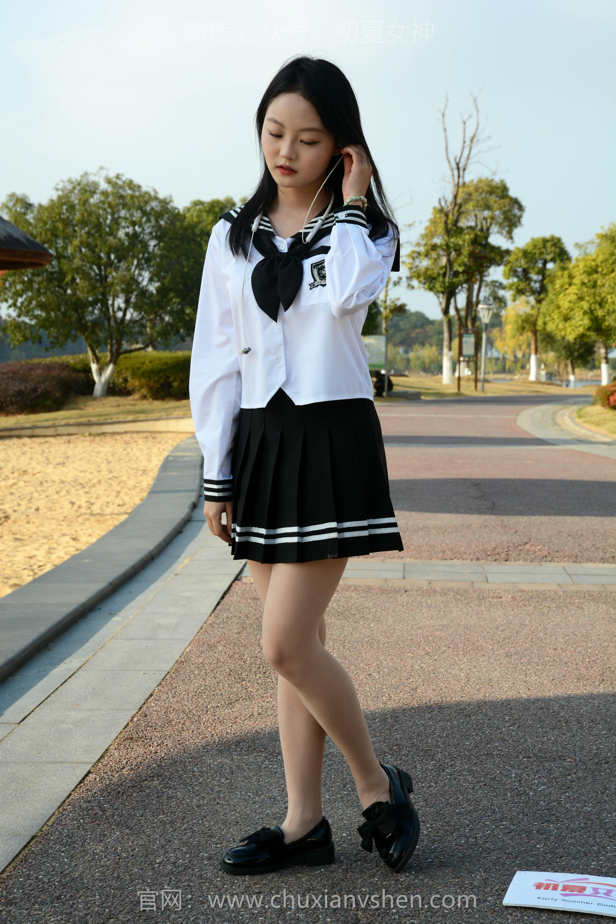 初夏女神 NO.118 双双 晚会训练[140P+2V／4.92GB]_第1集