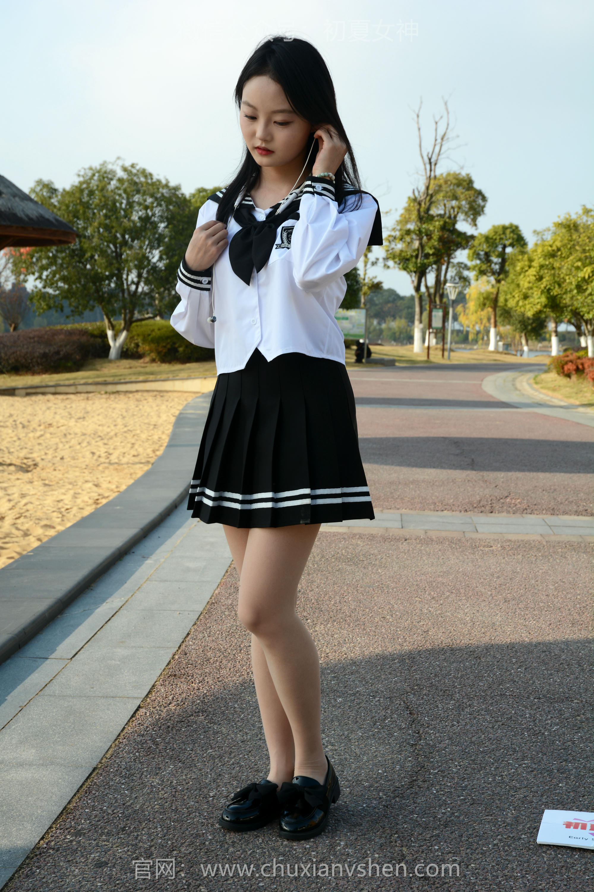 初夏女神 NO.118 双双 晚会训练[140P+2V／4.92GB]_第1集