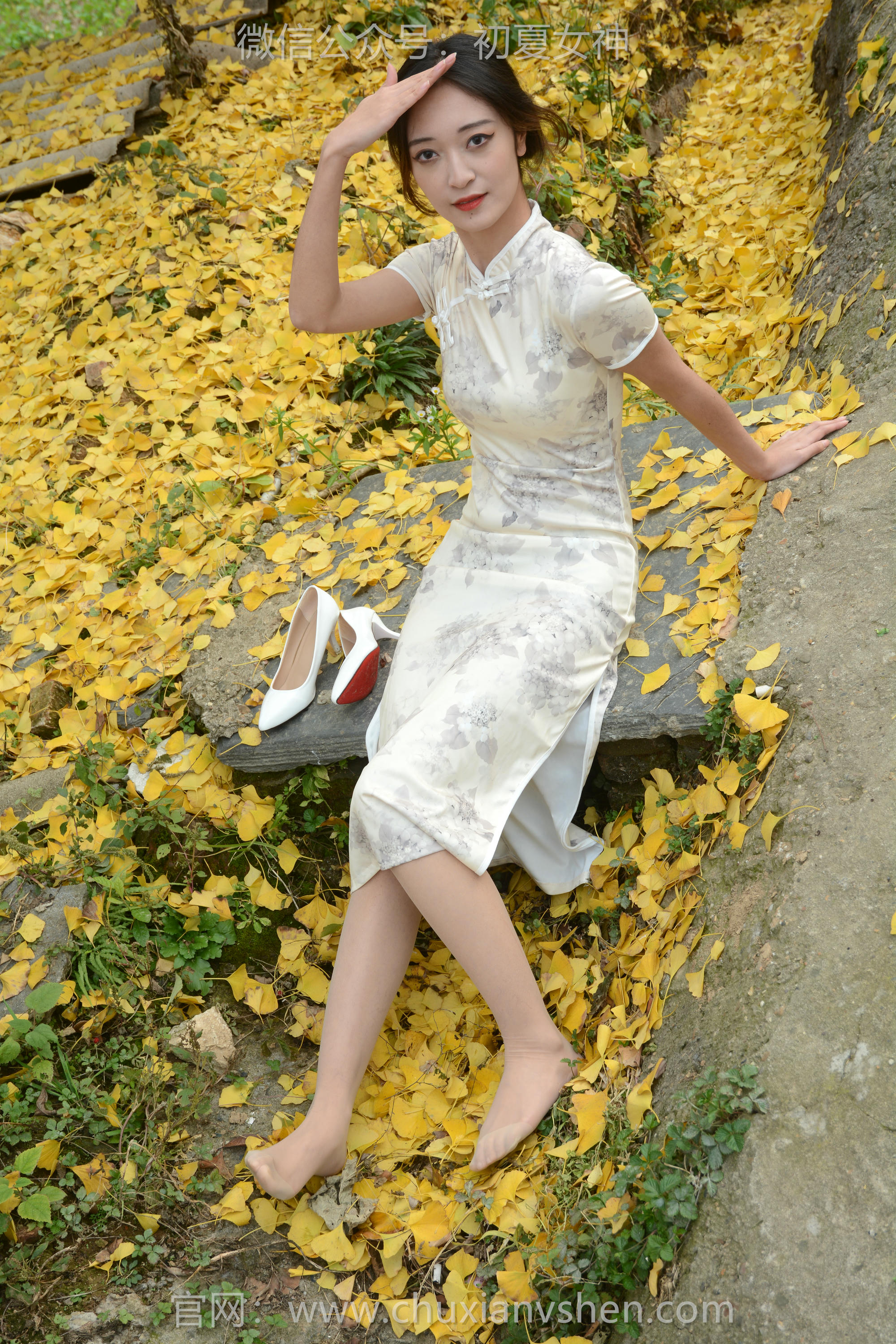 初夏女神 NO.120 依依 寒冬旗袍风[140P+1V／3.27GB]_第3集